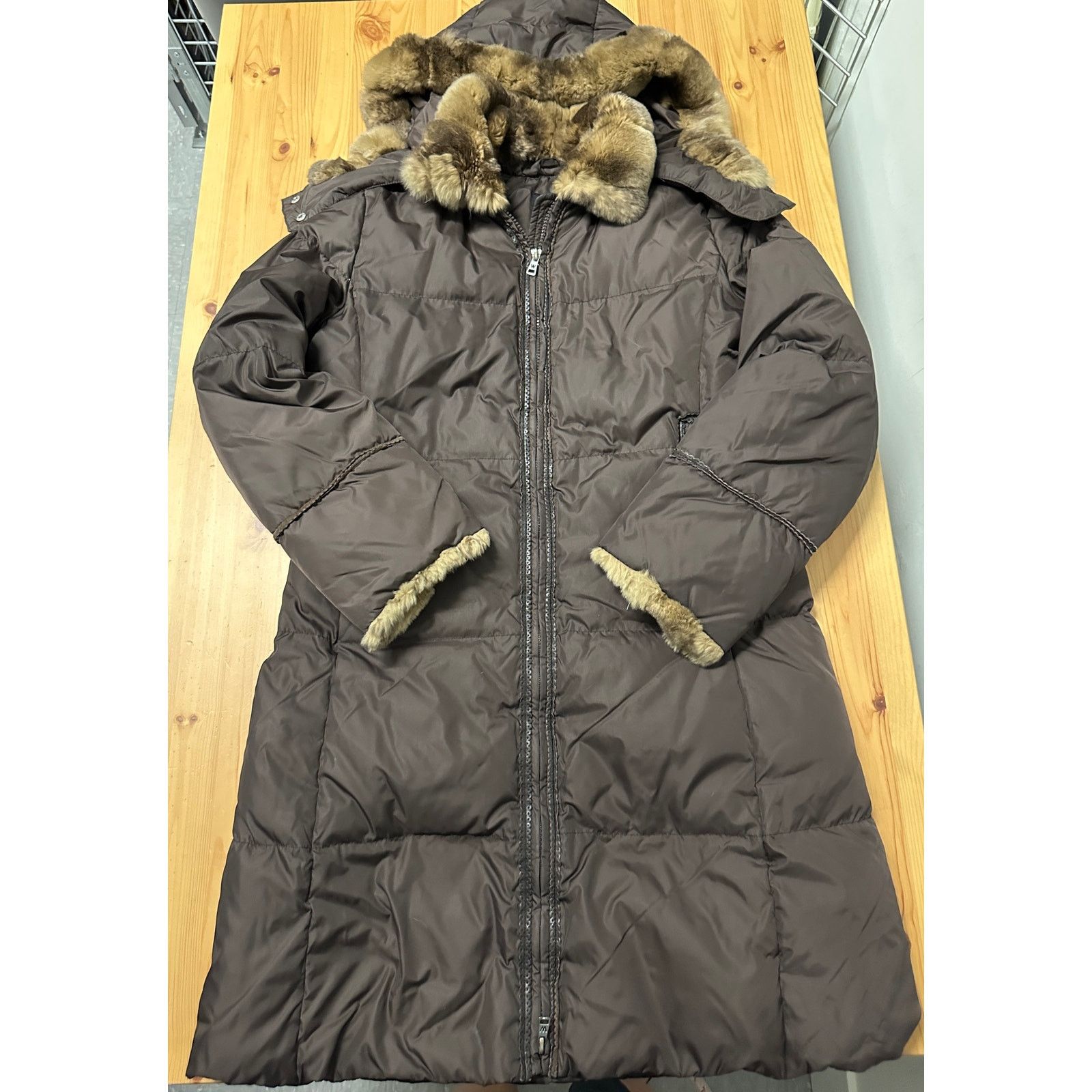 Weekend Max Mara Weekend Max Mara Womens Puffer Coat Hooded Jacket Size 4 Size S / US 4 / IT 40 - 1 Thumbnail