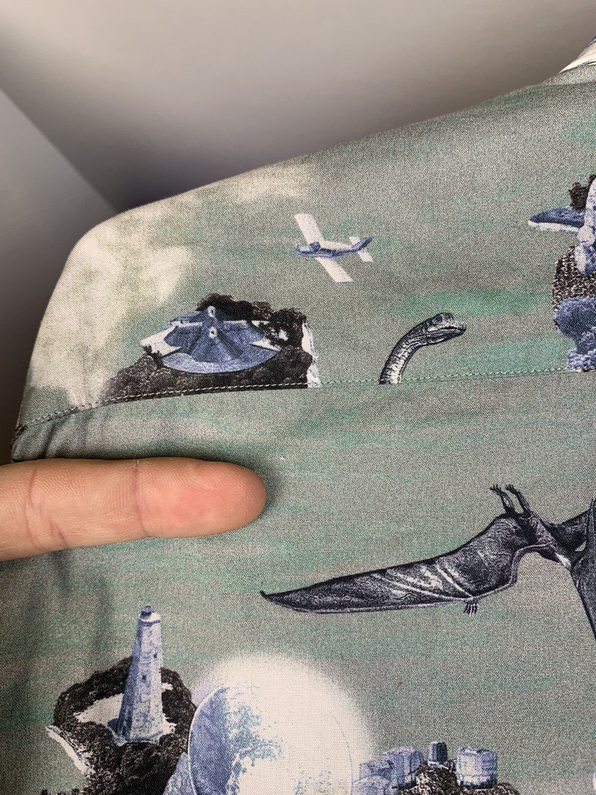 Lanvin Lanvin Hawaiian Dino Vacation Short Sleeve Button Up Shirt Size US M / EU 48-50 / 2 - 20 Thumbnail