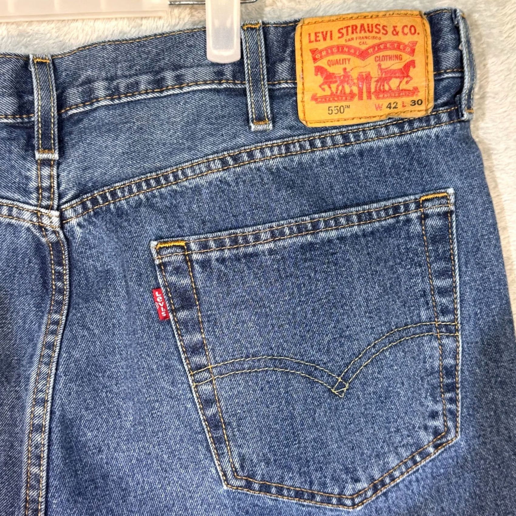 Levi's Levi’s 550 Jeans Men 42x30 Blue Denim Medium Wash Relaxed Fit Straight Leg Size US 42 / EU 58 - 7 Thumbnail