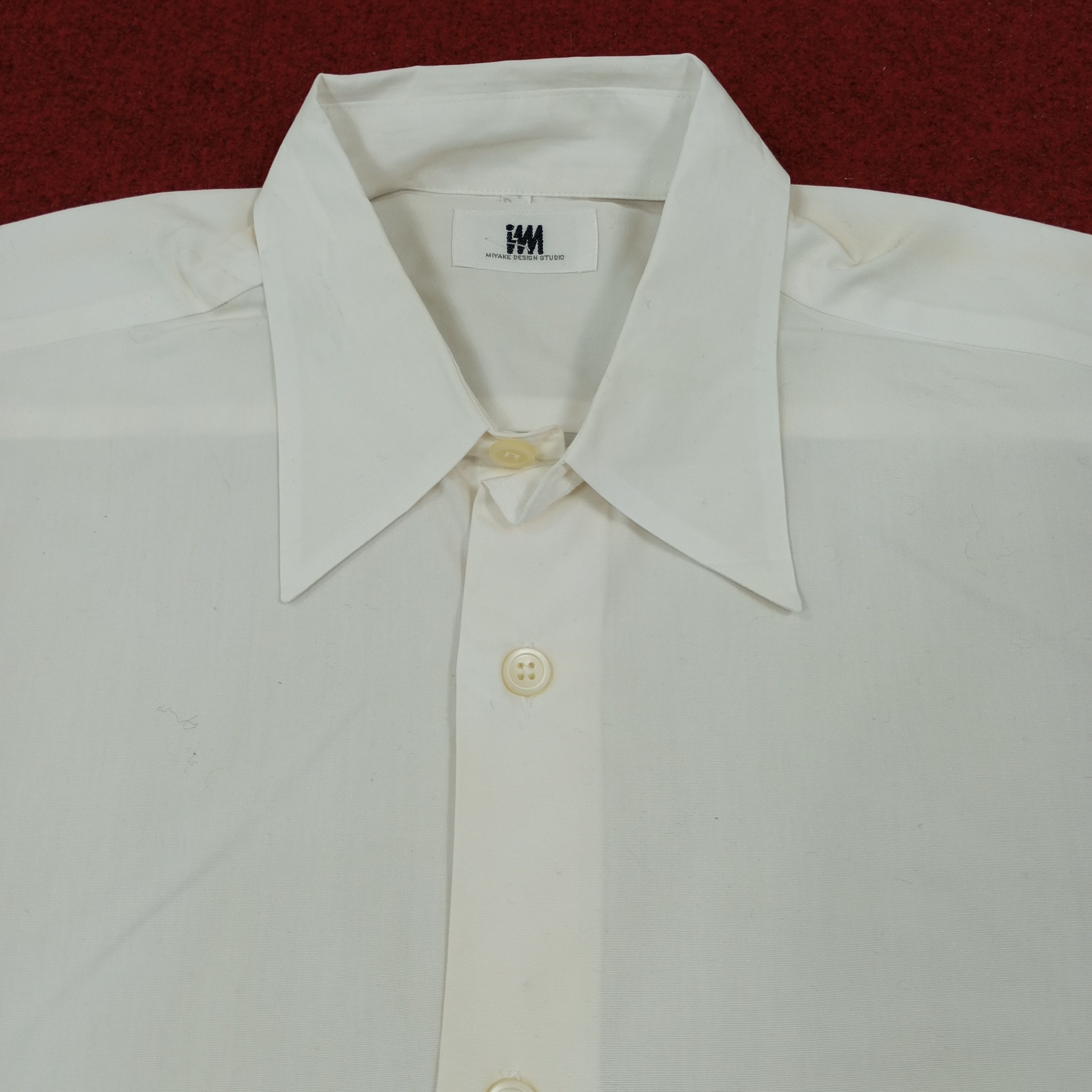 Issey Miyake × Japanese Brand × Vintage IM Miyake Design Studio Japanese Fashion Designer Shirt Size US L / EU 52-54 / 3 - 2 Thumbnail