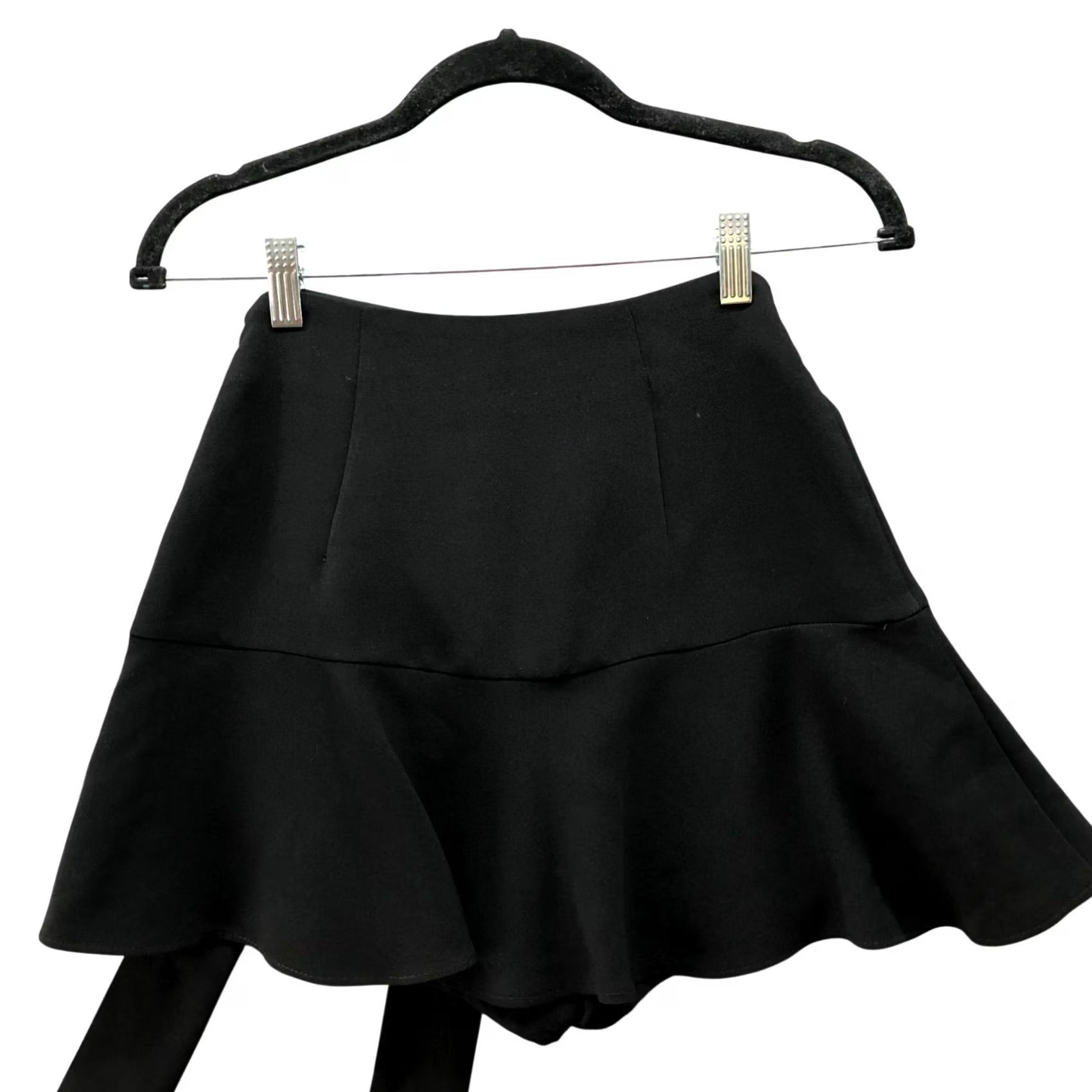 Zara Zara Skort Womens XS Black Tie Waist Formal Side Zip Flare Mini Dressy Skirt Size XS / US 0-2 / IT 36-38 - 2 Thumbnail