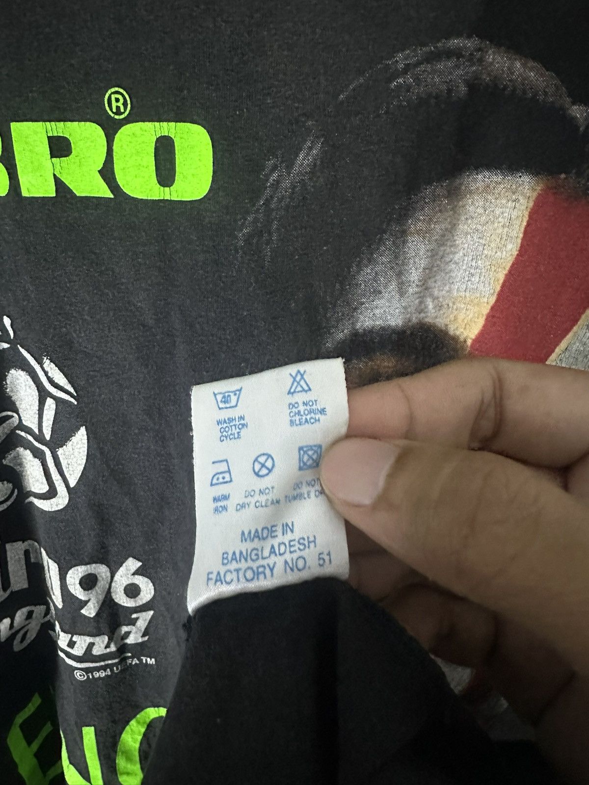 Palace × Umbro Vintage Umbro Uefa Euro 96 England Sunfaded Tshirt Size US M / EU 48-50 / 2 - 12 Thumbnail