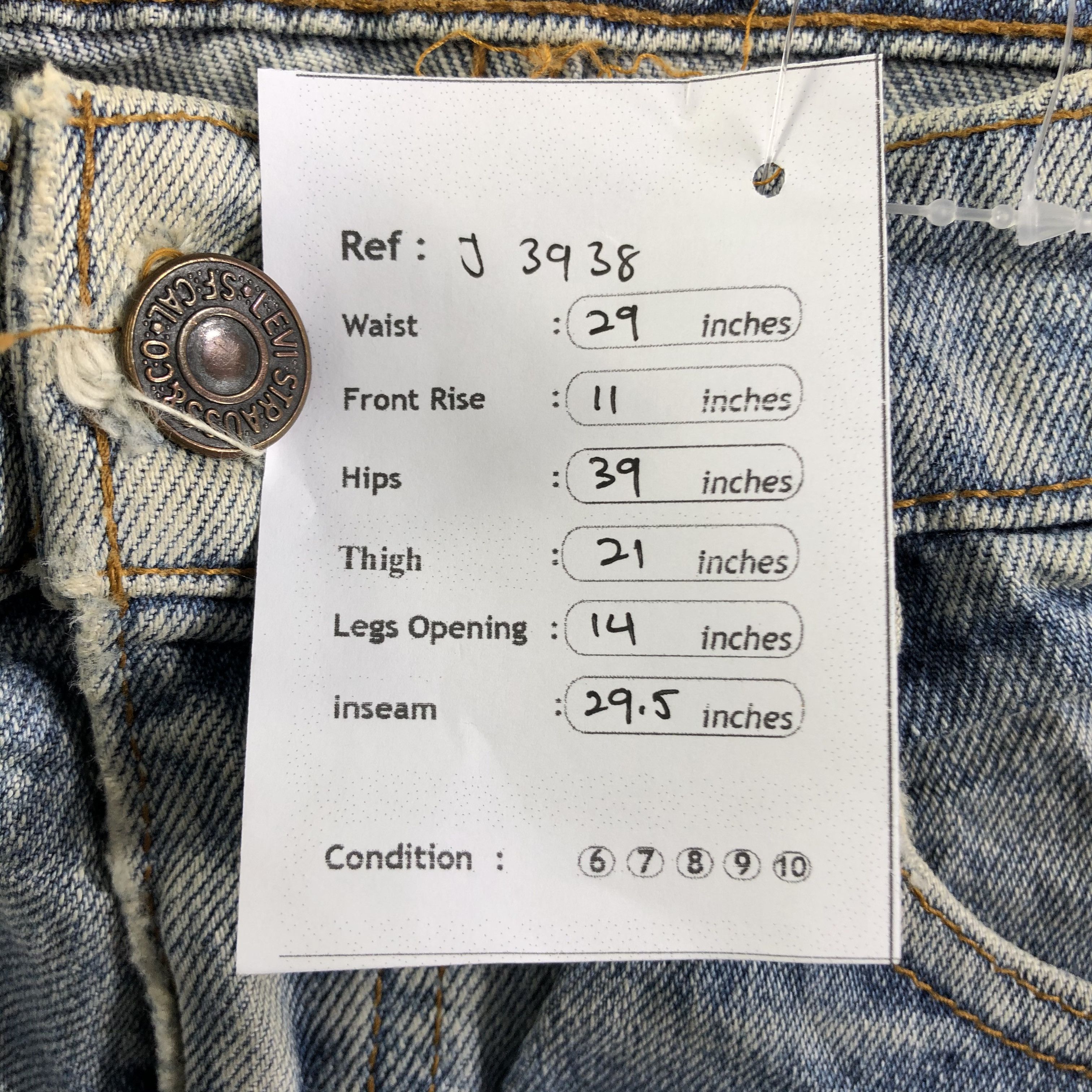 Levi's Vintage 90s Light Wash Levis Jeans-J3938 Size US 29 - 12 Thumbnail