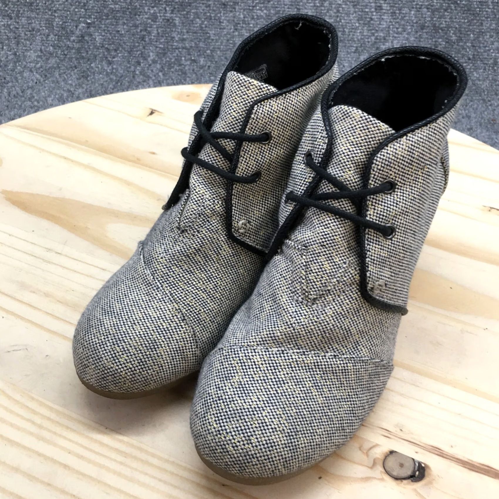 Toms Toms Womens 8 Desert Lace Up Wedge Ankle Bootie Grey Fabric Casual Boots 690515 Size US 8 / IT 38 - 3 Thumbnail