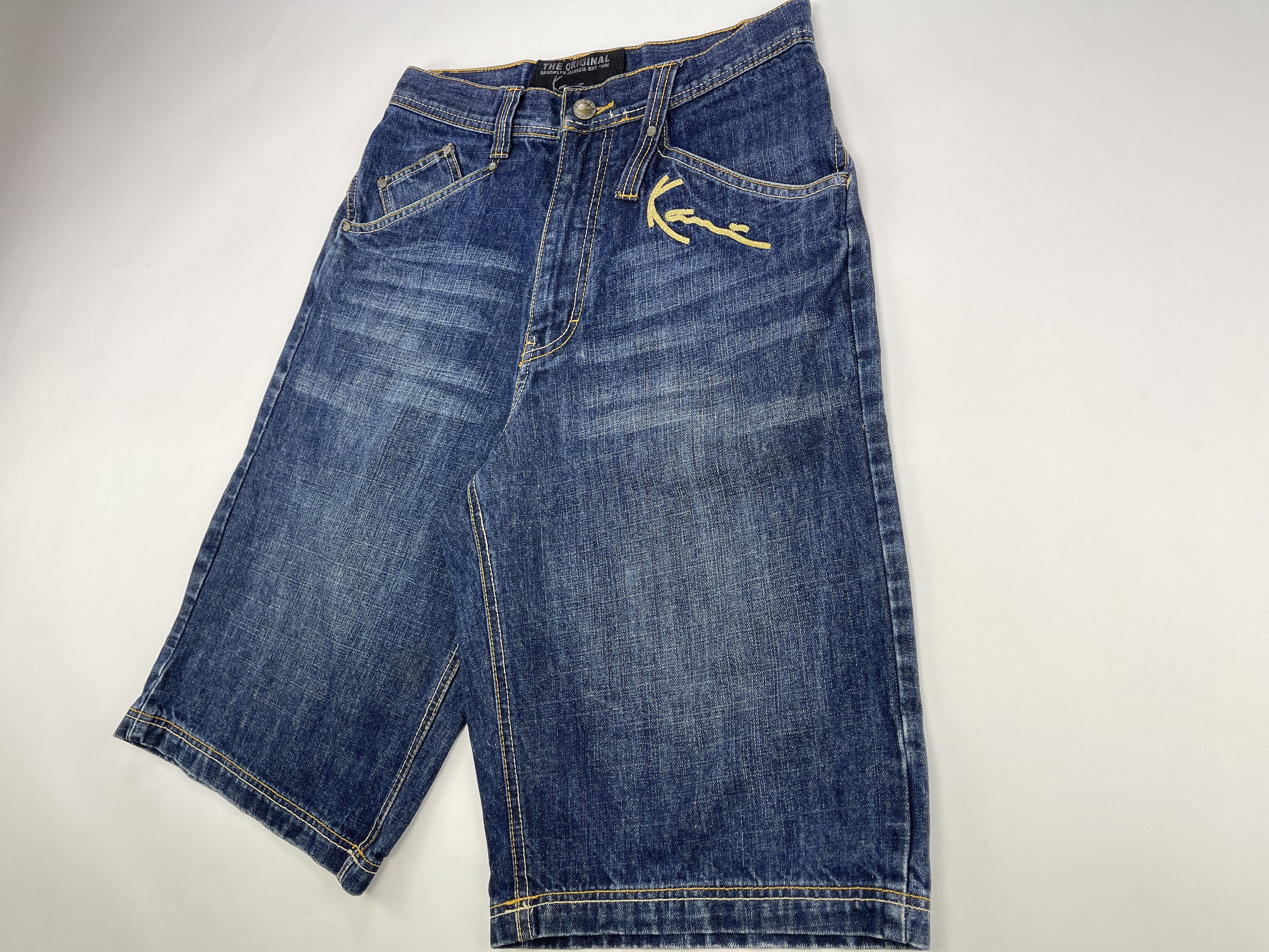 Karl Kani KARL KANI shorts, vintage hip hop baggy jeans, 90s size W 30 Size US 30 / EU 46 - 9 Thumbnail