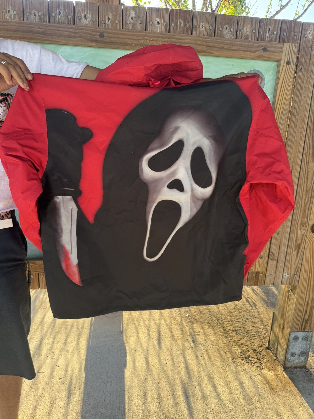 Supreme Supreme Scream Ghostface Gore-tex Shell Jacket Red L Size US L / EU 52-54 / 3 - 2 Thumbnail
