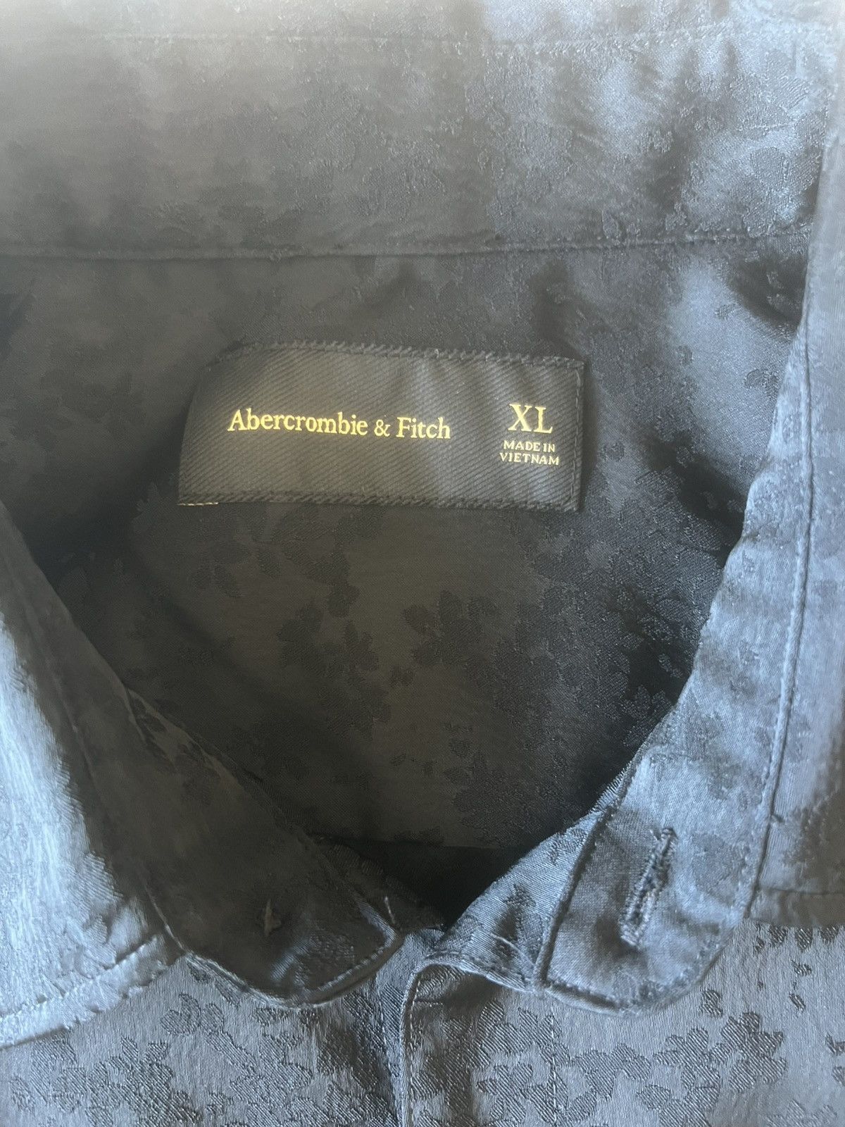 Abercrombie & Fitch × Burberry × Designer Flower Long sleeve black Size US XL / EU 56 / 4 - 3 Thumbnail