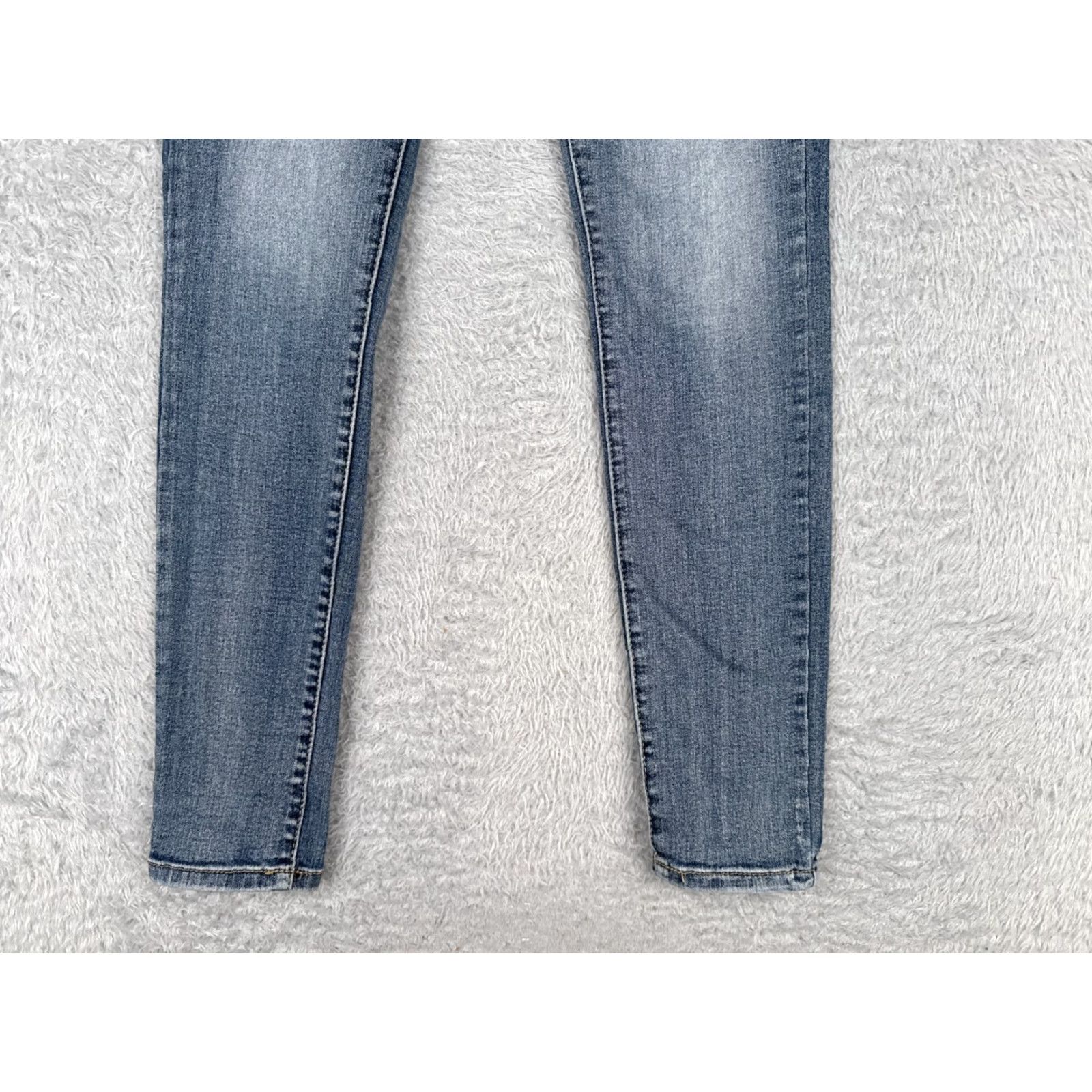 Vintage Wallflower Jeans Womens Skinny Jeans 5 Regular Fit Blue Denim Distressed Mid Rise Cotton Spandex Casual Size 27" / US 4 / IT 40 - 2 Thumbnail