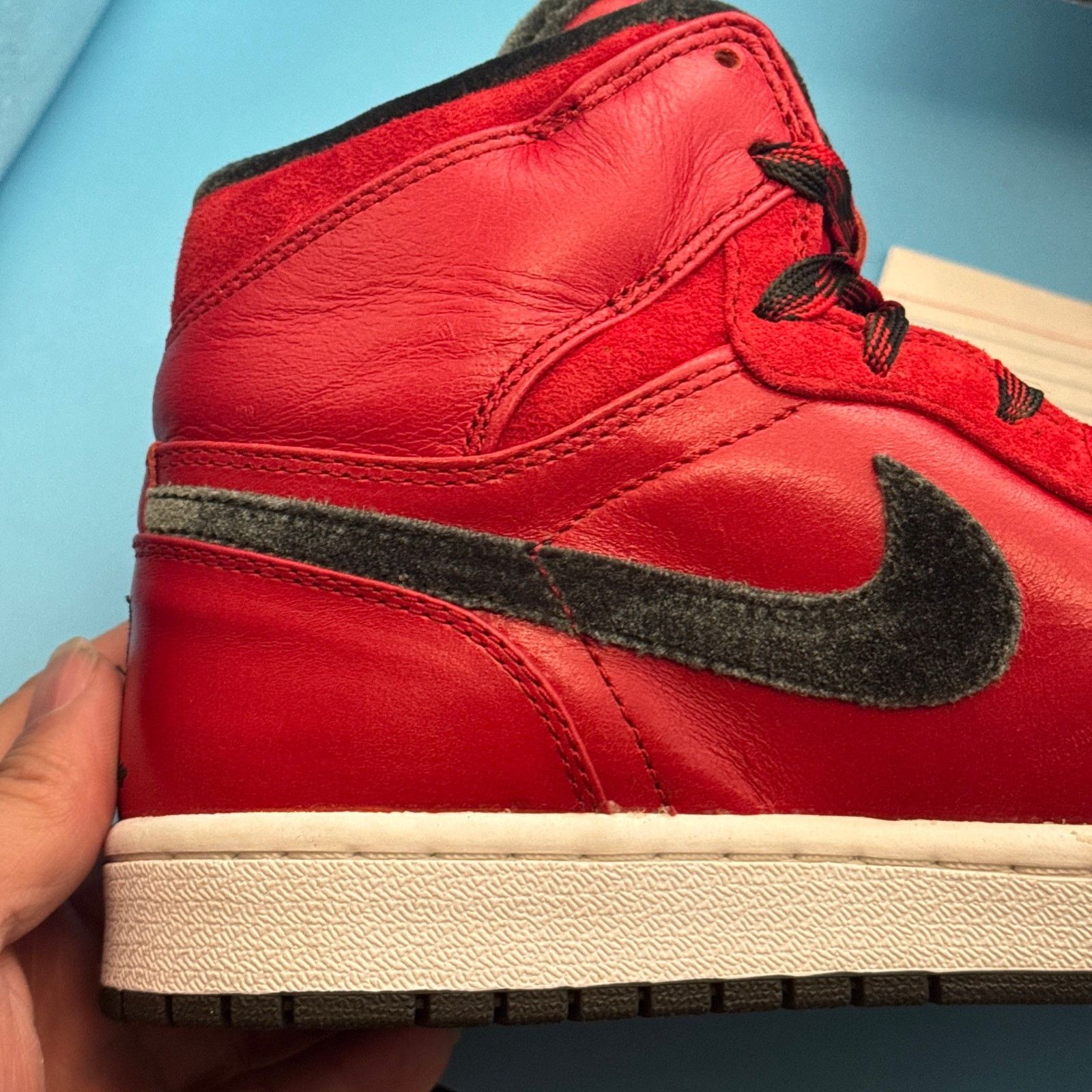 Jordan Brand Air Jordan 1 Retro Hi Premier 2008 Varsity Red m8.5 w10 Size US 8 / EU 41 - 12 Thumbnail