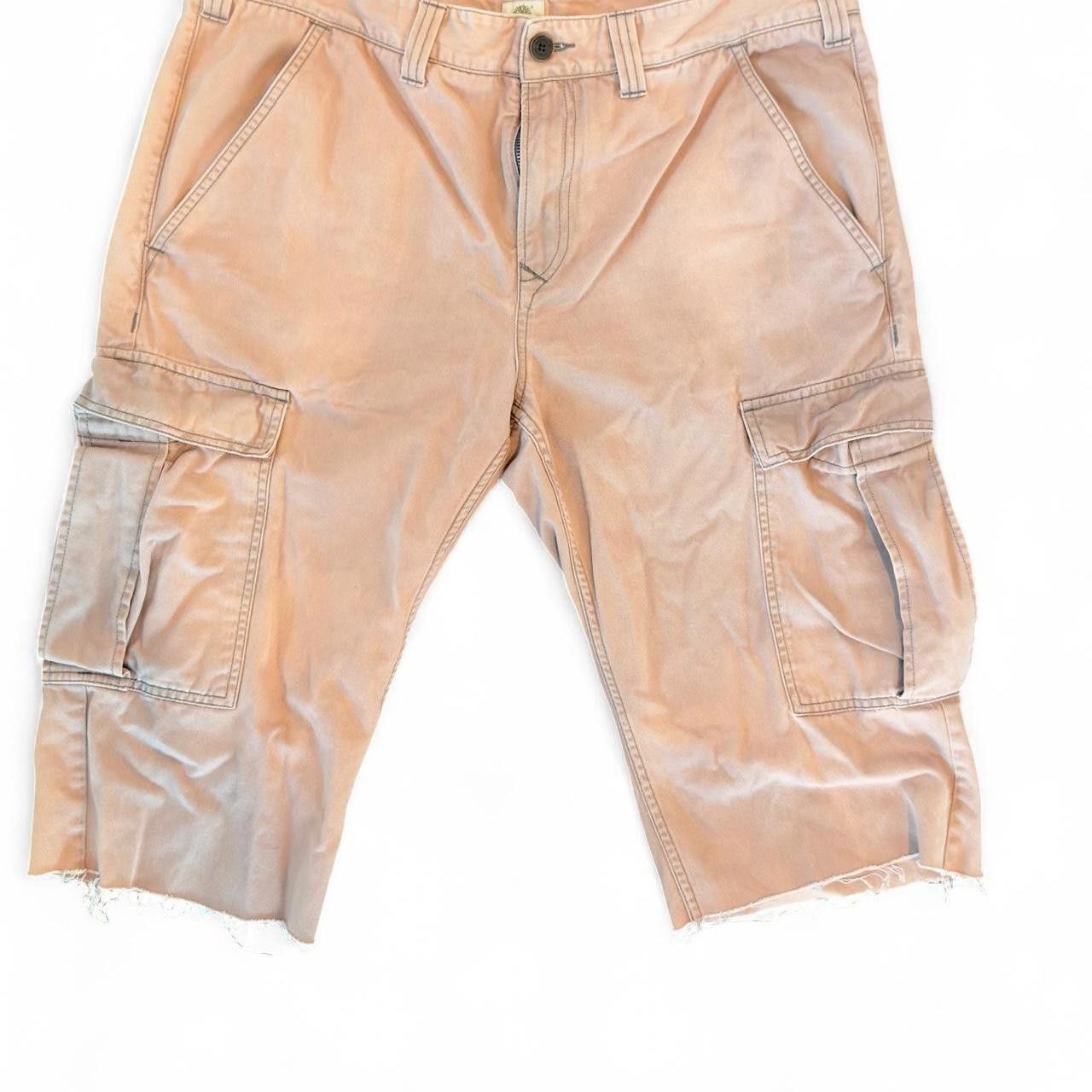 Timberland Timberland Men's tan brown Shorts Size US 40 / EU 56 - 1 Thumbnail