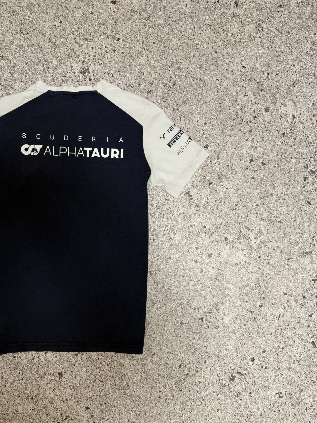 Alpha Industries × Ferrari Rare Scuderia AlphaTauri 2023 Team Racing Retro T-Shirt Size US XS / EU 42 / 0 - 8 Thumbnail