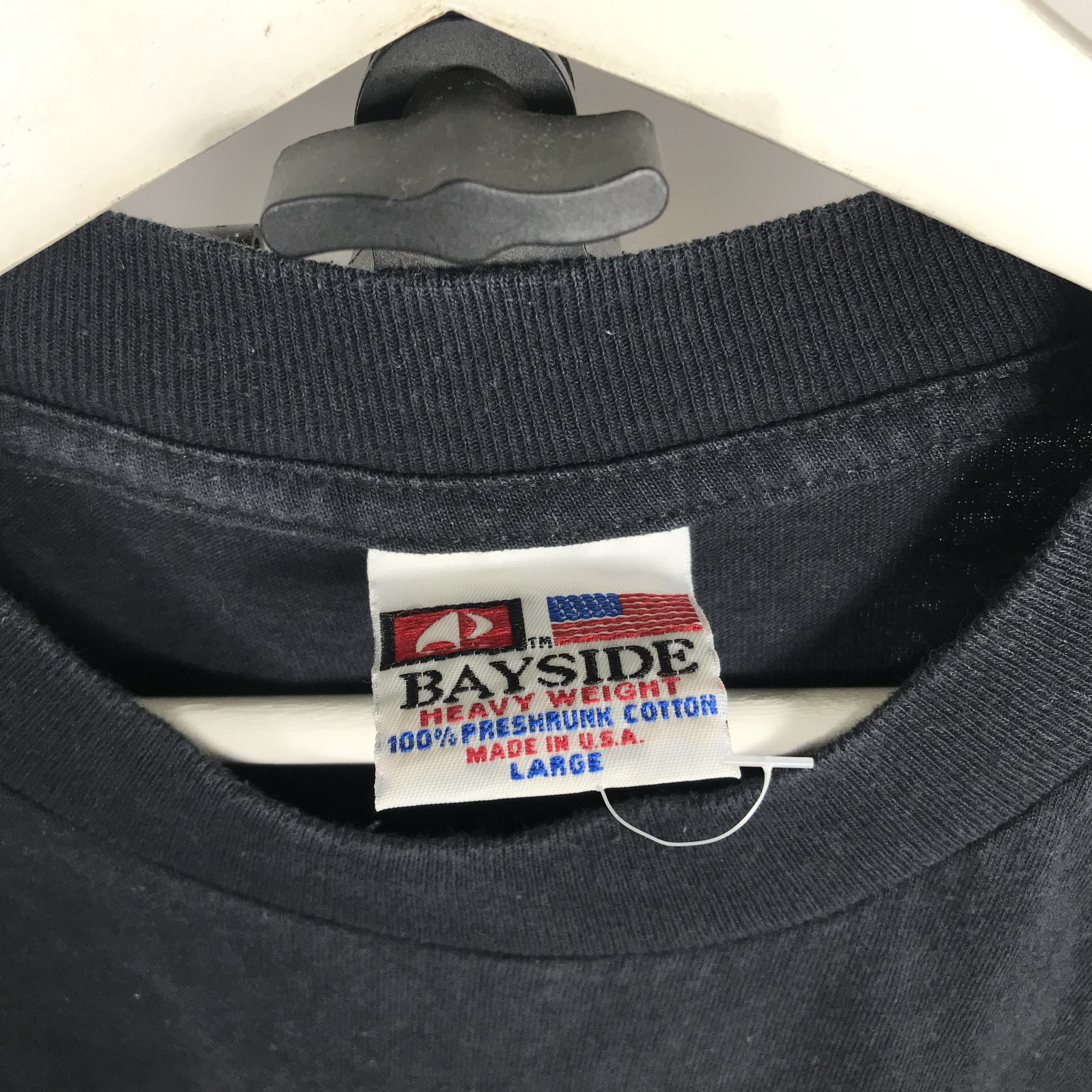 Vintage THRASHED “Homeland Security” T-Shirt Size US L / EU 52-54 / 3 - 6 Thumbnail