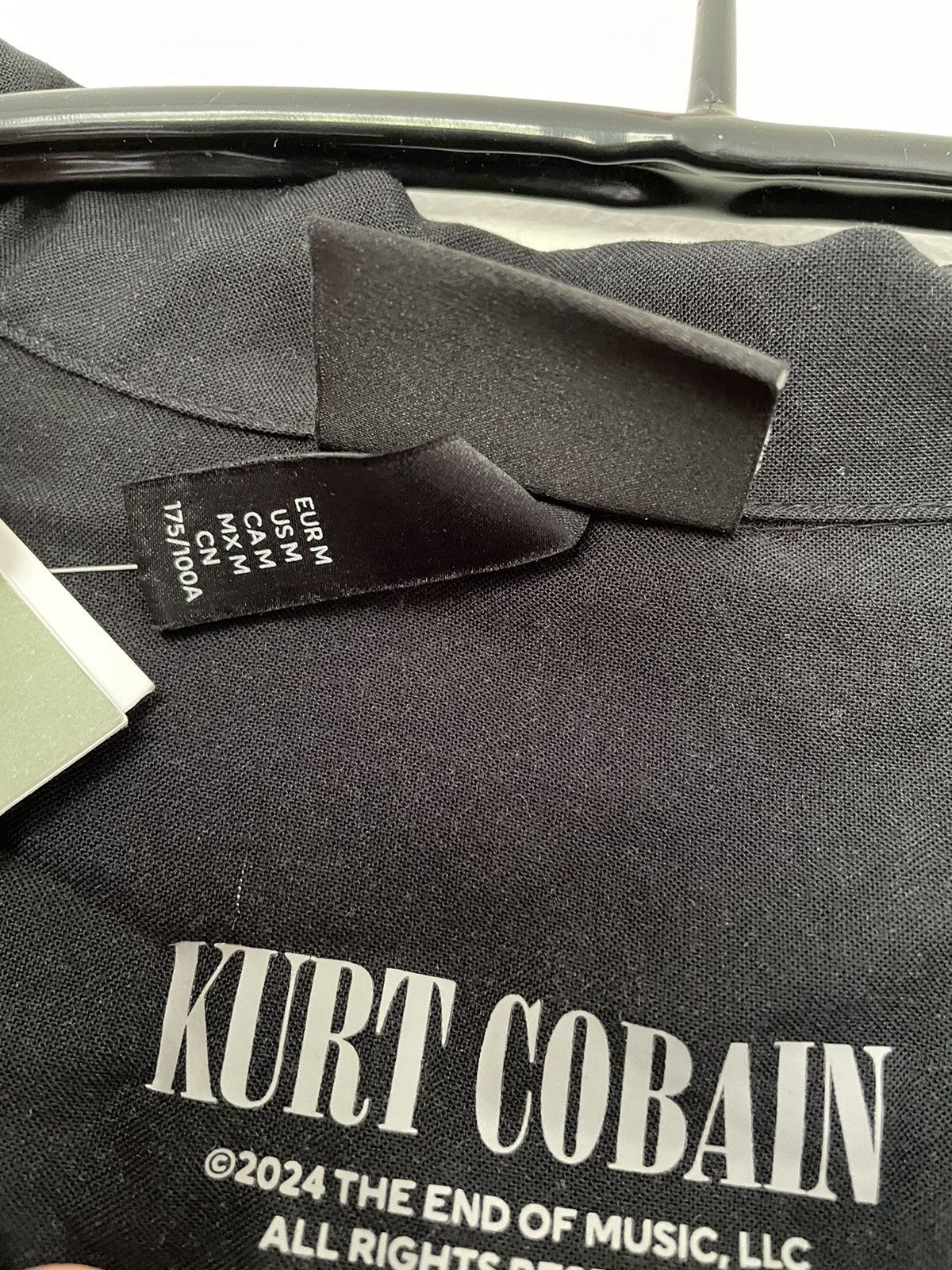 Other KURT COBAIN OVERPRINT BUTTON DOWN SHIRT Size US M / EU 48-50 / 2 - 6 Thumbnail