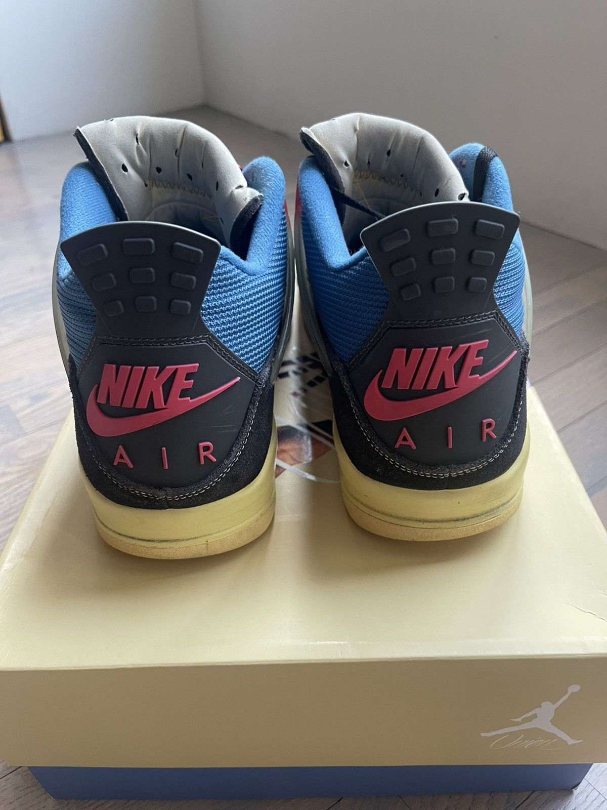 Jordan Brand × Union LA Jordan 4 x Union LA Size US 13 / EU 46 - 4 Thumbnail