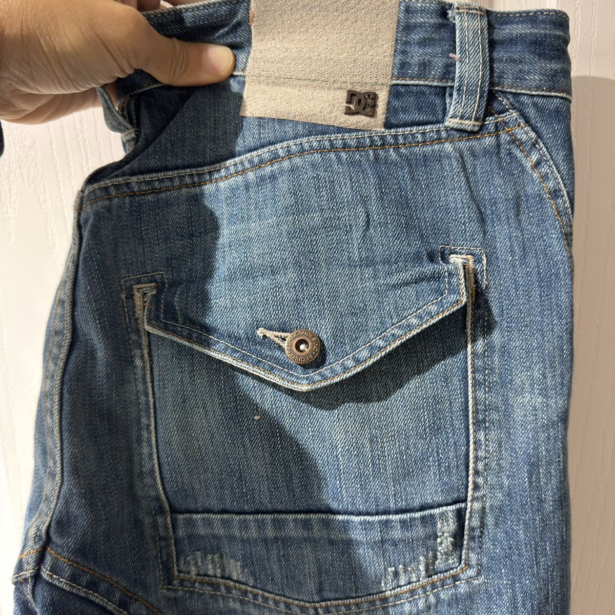 Dolce & Gabbana DOLCE & GABBANA distressed-style denim jeans, waist 84 cm Size US 32 / EU 48 - 9 Thumbnail