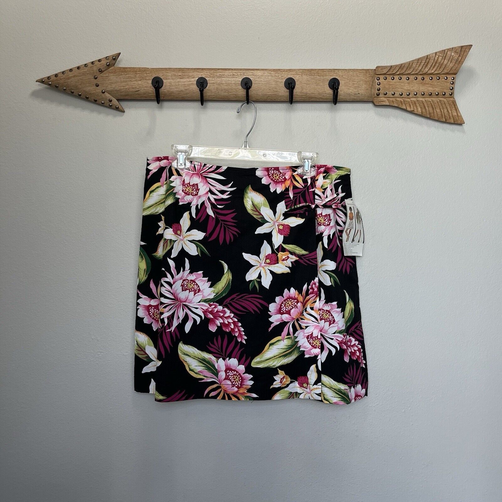 Vintage White Stag | Vintage Tie Skort Skirt Wrap Hawaiian Floral Size 36" / US 14 / IT 50 - 1 Thumbnail
