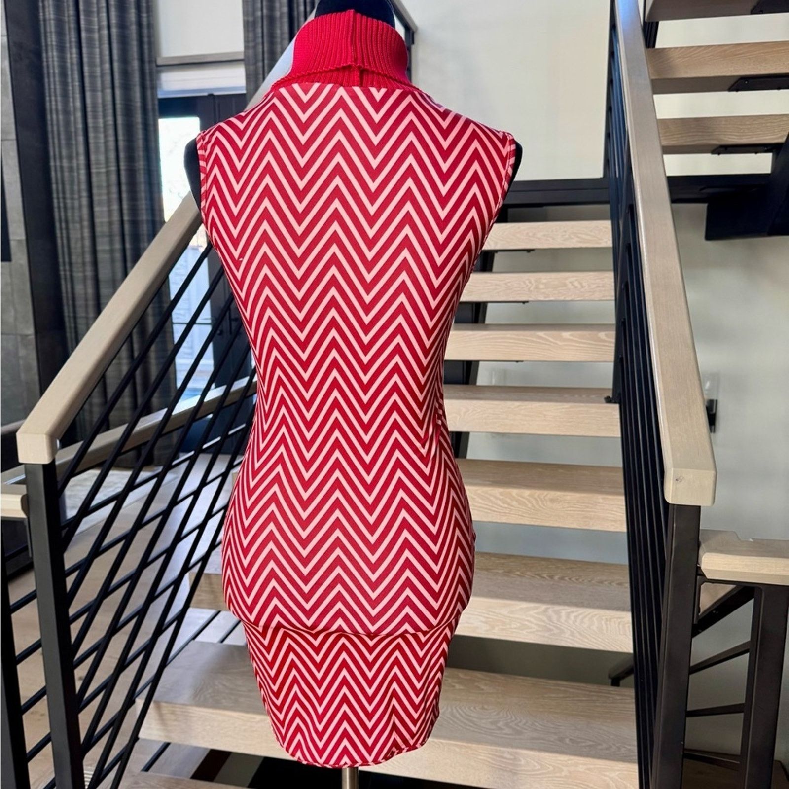 Other New Y2K Stylish Red Chevron Sleeveless Dress size Xs Size XS / US 0-2 / IT 36-38 - 5 Thumbnail