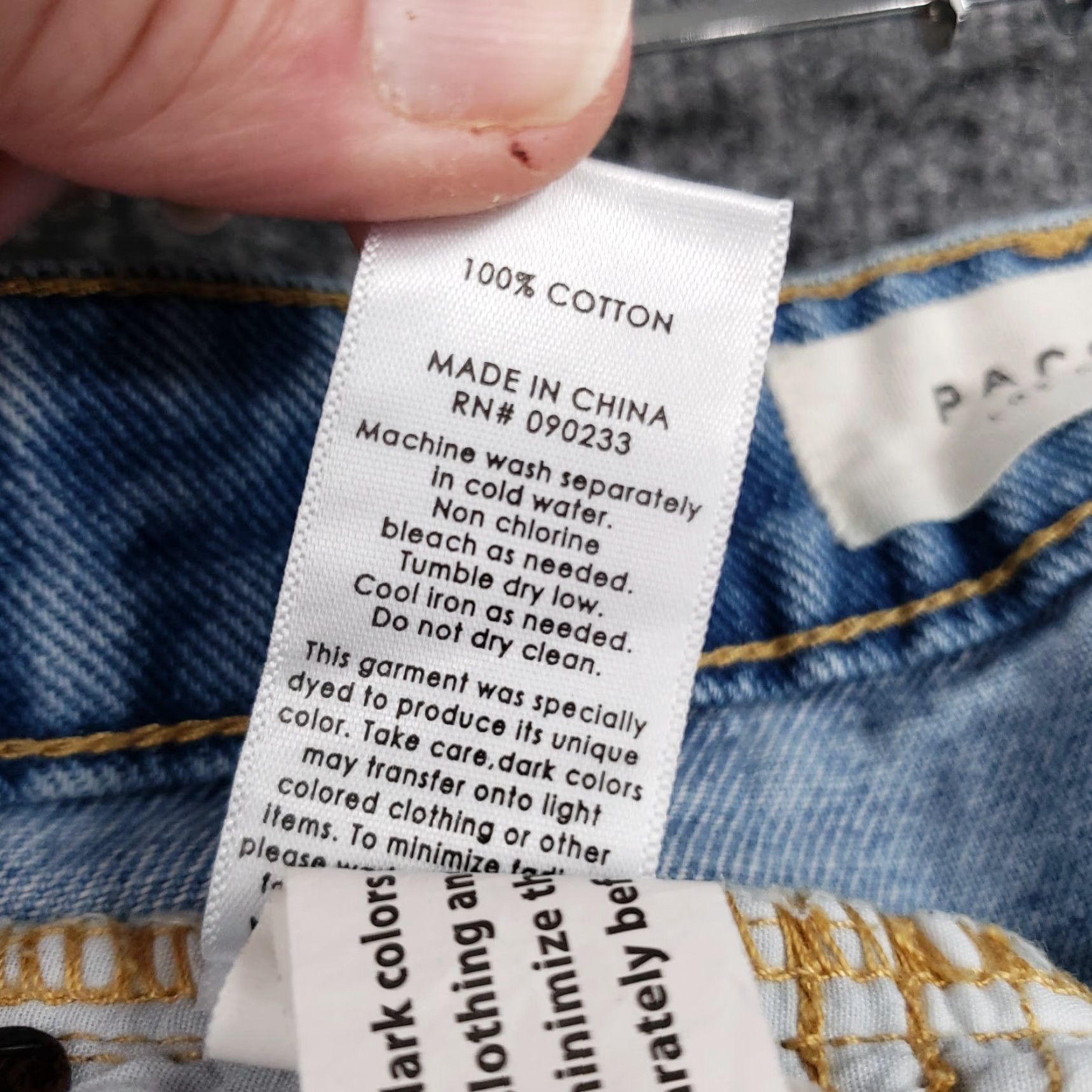 Pacsun PacSun Shorts Womens 26 Blue High Rise Distressed Light Wash Denim Casual Shorts PacSun Women 26 Blue High Rise Denim Hot Pants Size 26" / US 2 / IT 38 - 5 Thumbnail