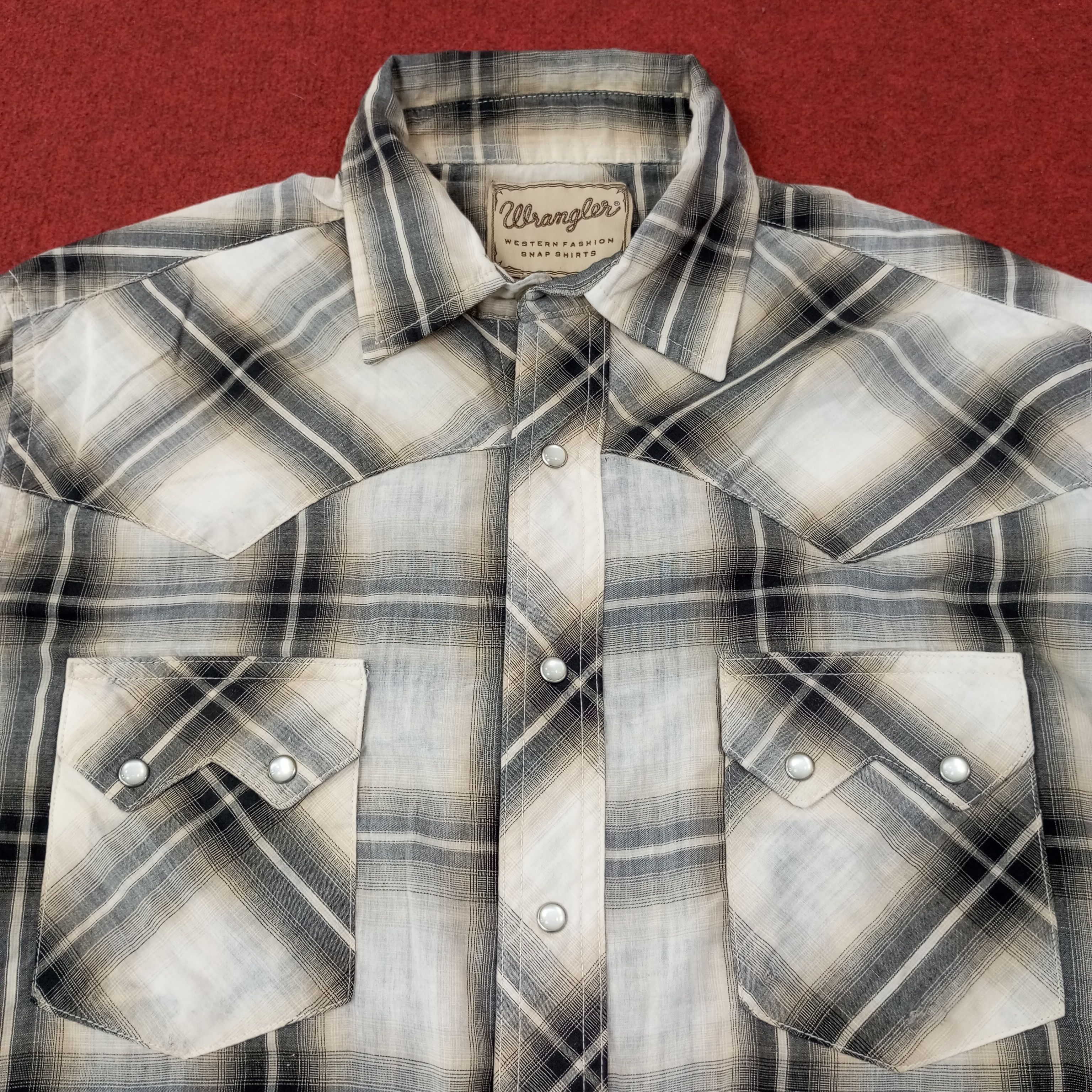 Wrangler Wrangler Classic Style Shirt c223n34 Size US XL / EU 56 / 4 - 2 Thumbnail