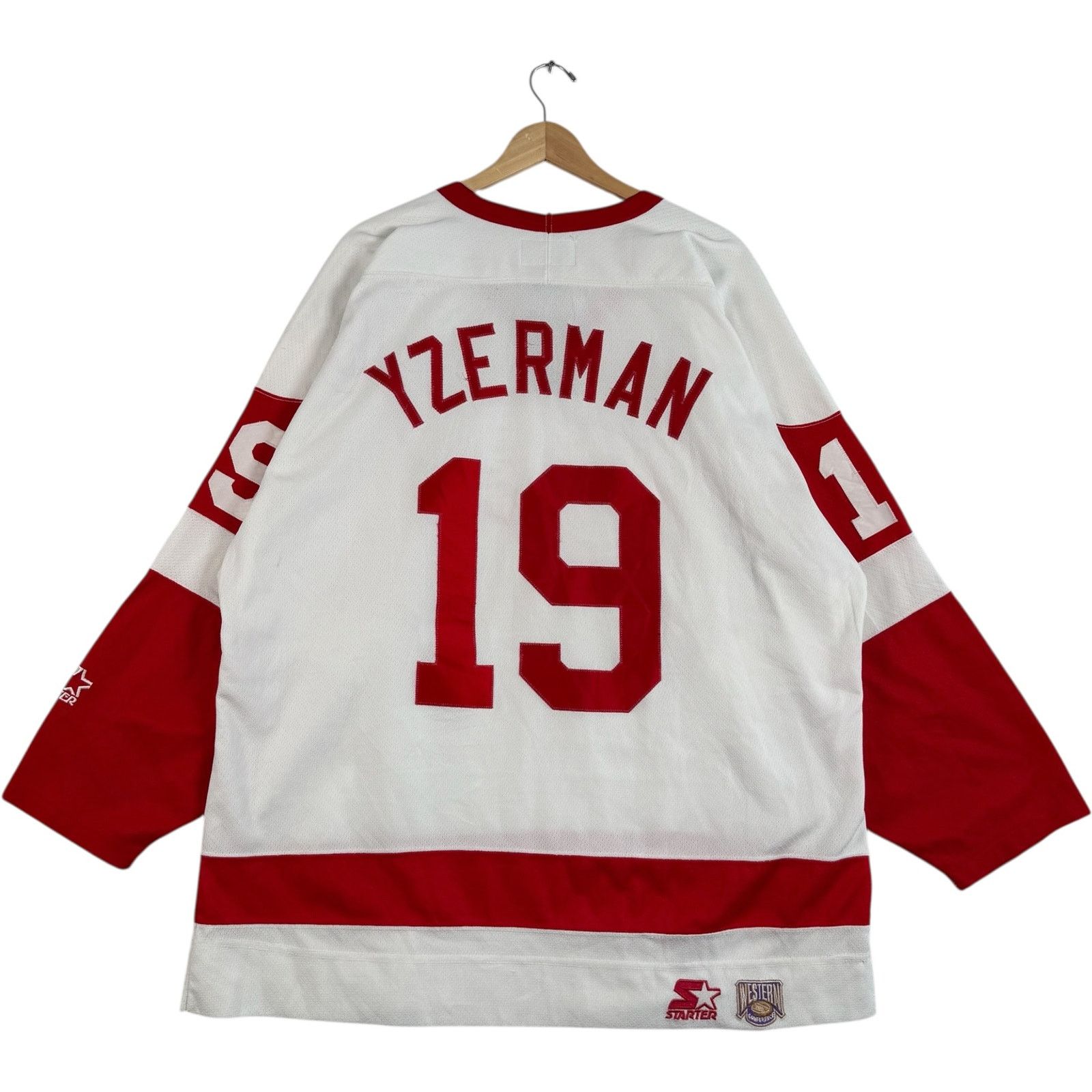 Starter Vintage Starter Detroit Red Wings Yzerman 19 NHL Jersey XL Size US XL / EU 56 / 4 - 5 Thumbnail