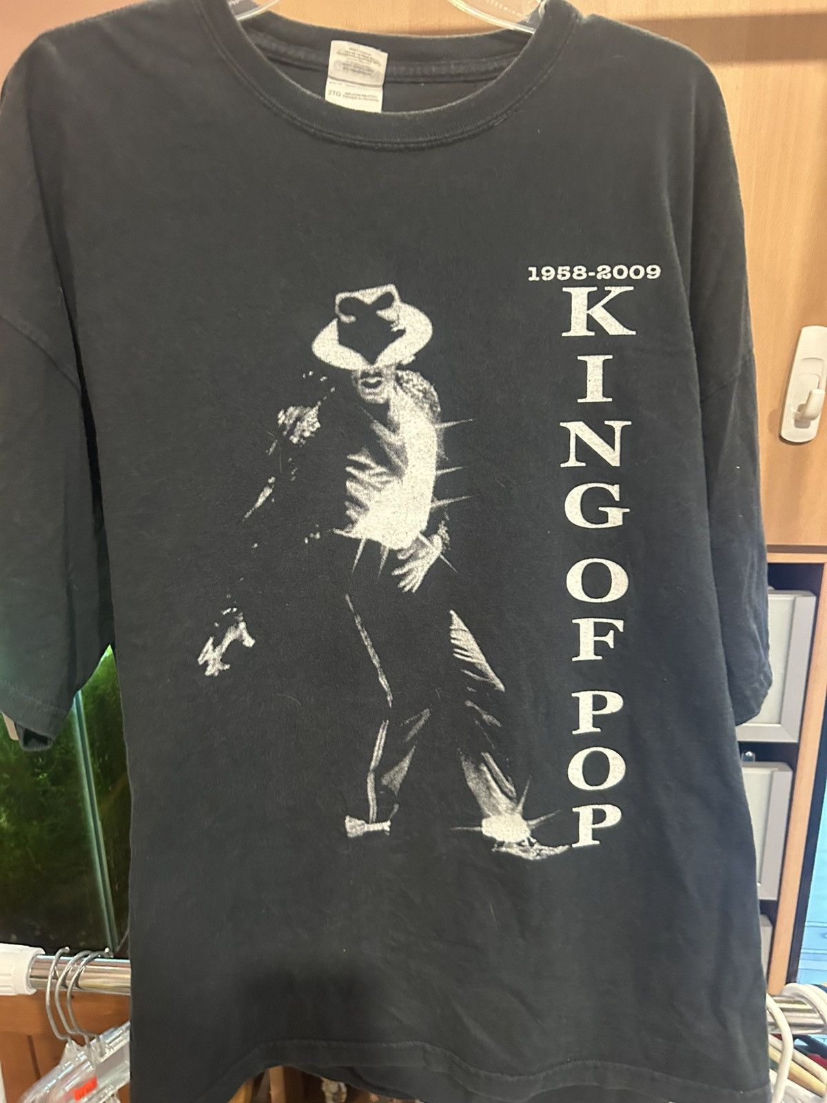 Gildan Vintage Michael Jackson memorial T shirt Size US XXL / EU 58 / 5 - 1 Thumbnail