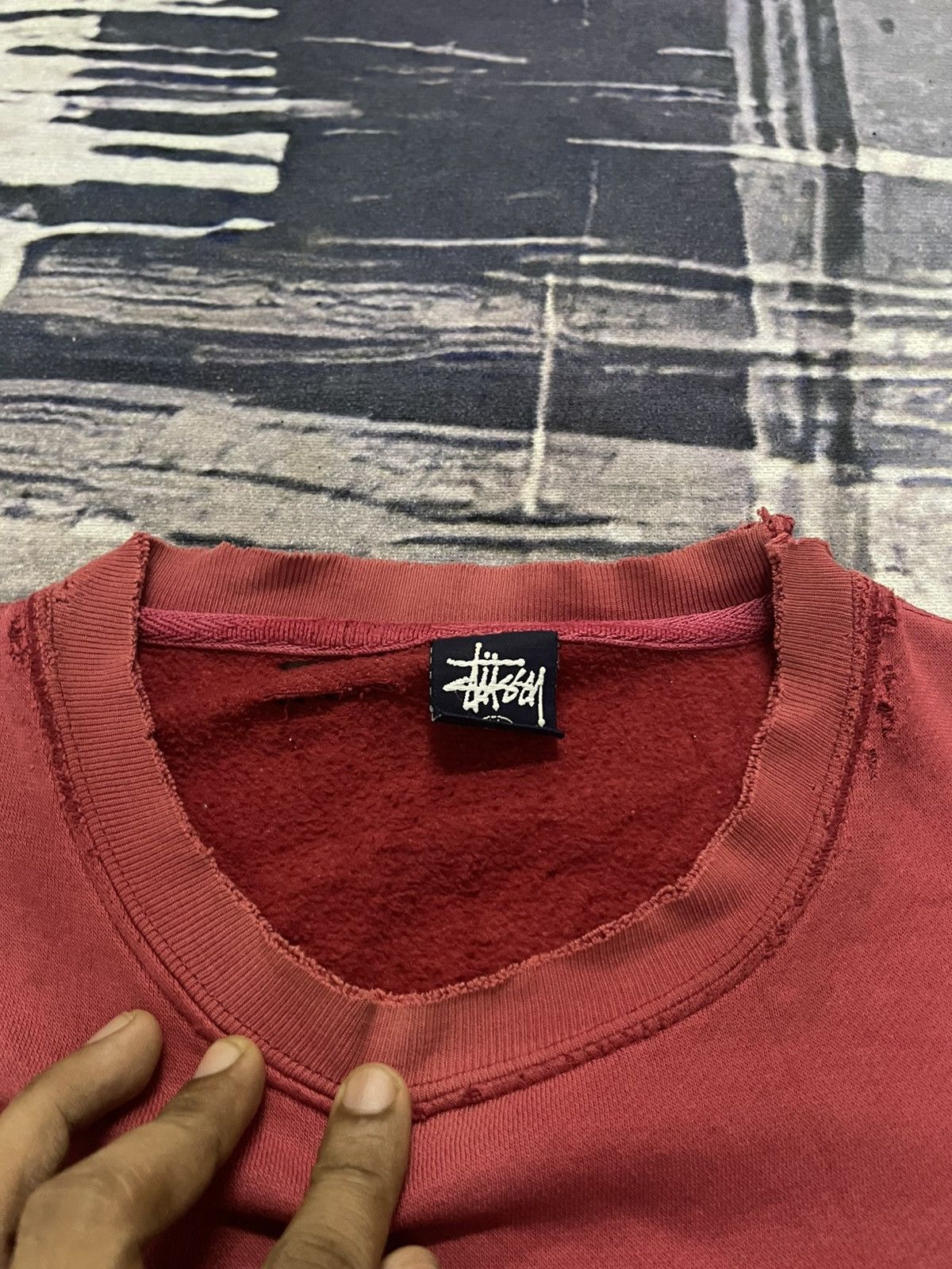 Stussy 90s STUSSY DRAGON BIG LOGO SWEATSHIRT DISTRESSED FADED RARE Size US M / EU 48-50 / 2 - 16 Thumbnail