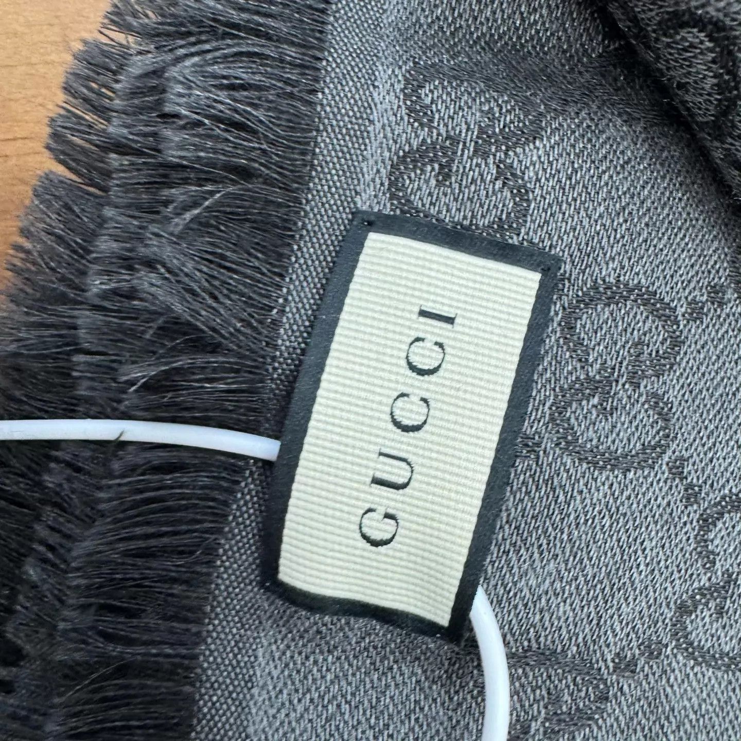 Gucci Gucci Black & Gray 140x140 Scarf Size ONE SIZE - 7 Thumbnail