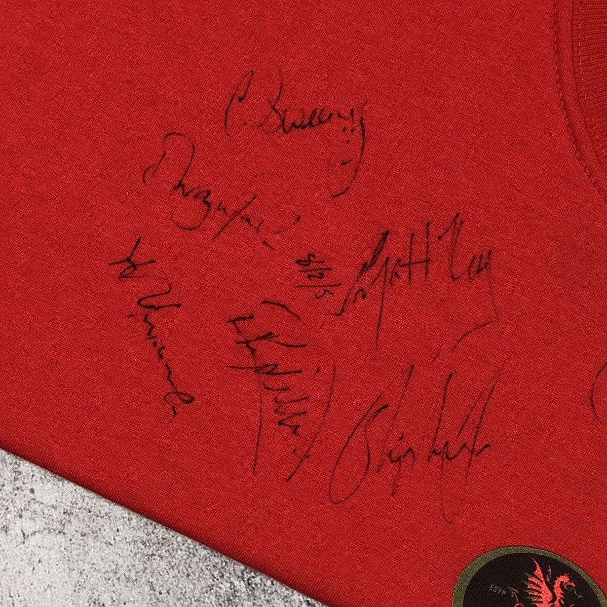 Vintage SIGNED! Wales Rugby WRU Brains 2005 Six Nations Tee Size US XL / EU 56 / 4 - 4 Thumbnail