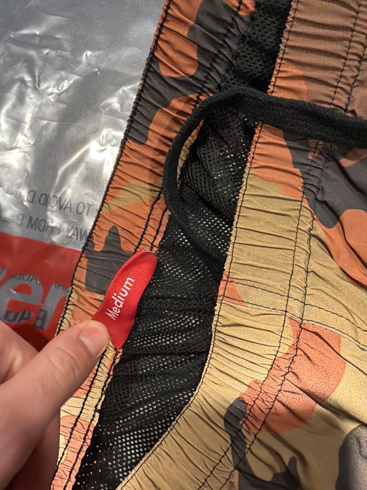 Supreme M) Supreme Reflective Orange Camo NEW warm up pants M Size US 30 / EU 46 - 2 Thumbnail