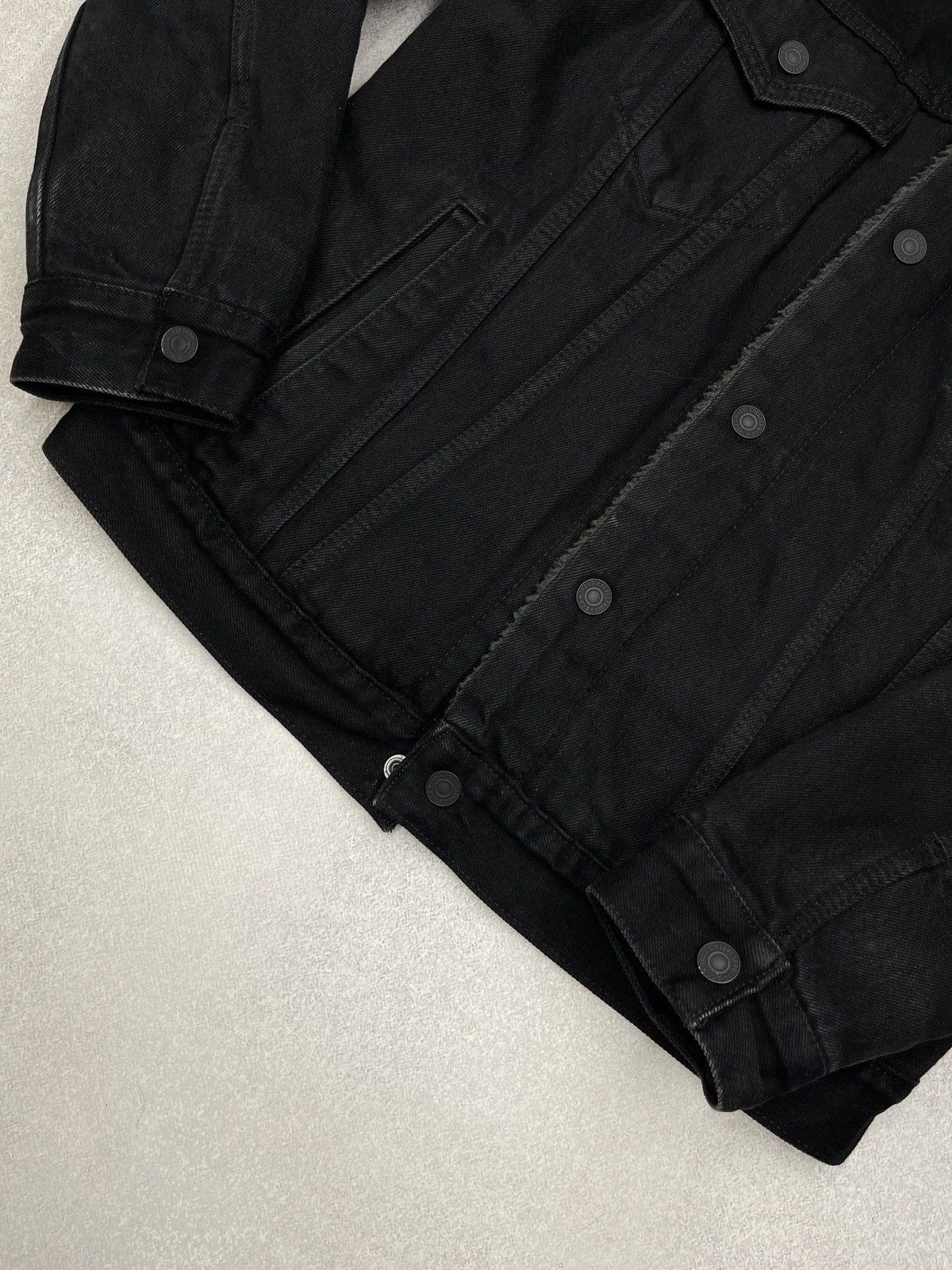 Levi's Mens Levis Sherpa Denim Jacket Black Y2K Size M Size US M / EU 48-50 / 2 - 6 Thumbnail
