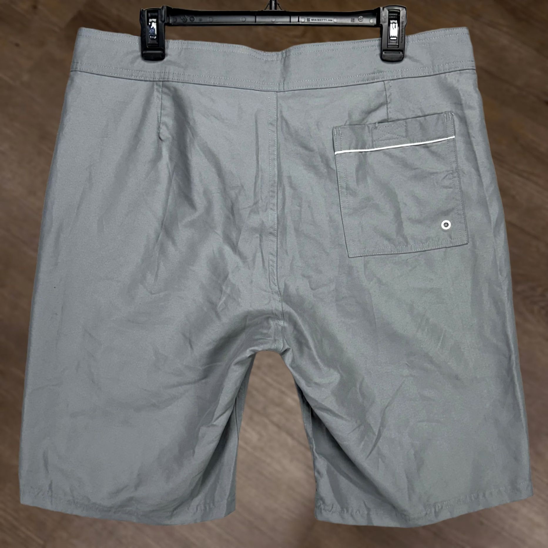 Old Navy Old Navy Mens Swim Trunks 34 Grey White Board Shorts NEW Swimwear Drawstring Outdoor Pockets Mens 34 Gray White Board Shorts Size US 34 / EU 50 - 1 Thumbnail