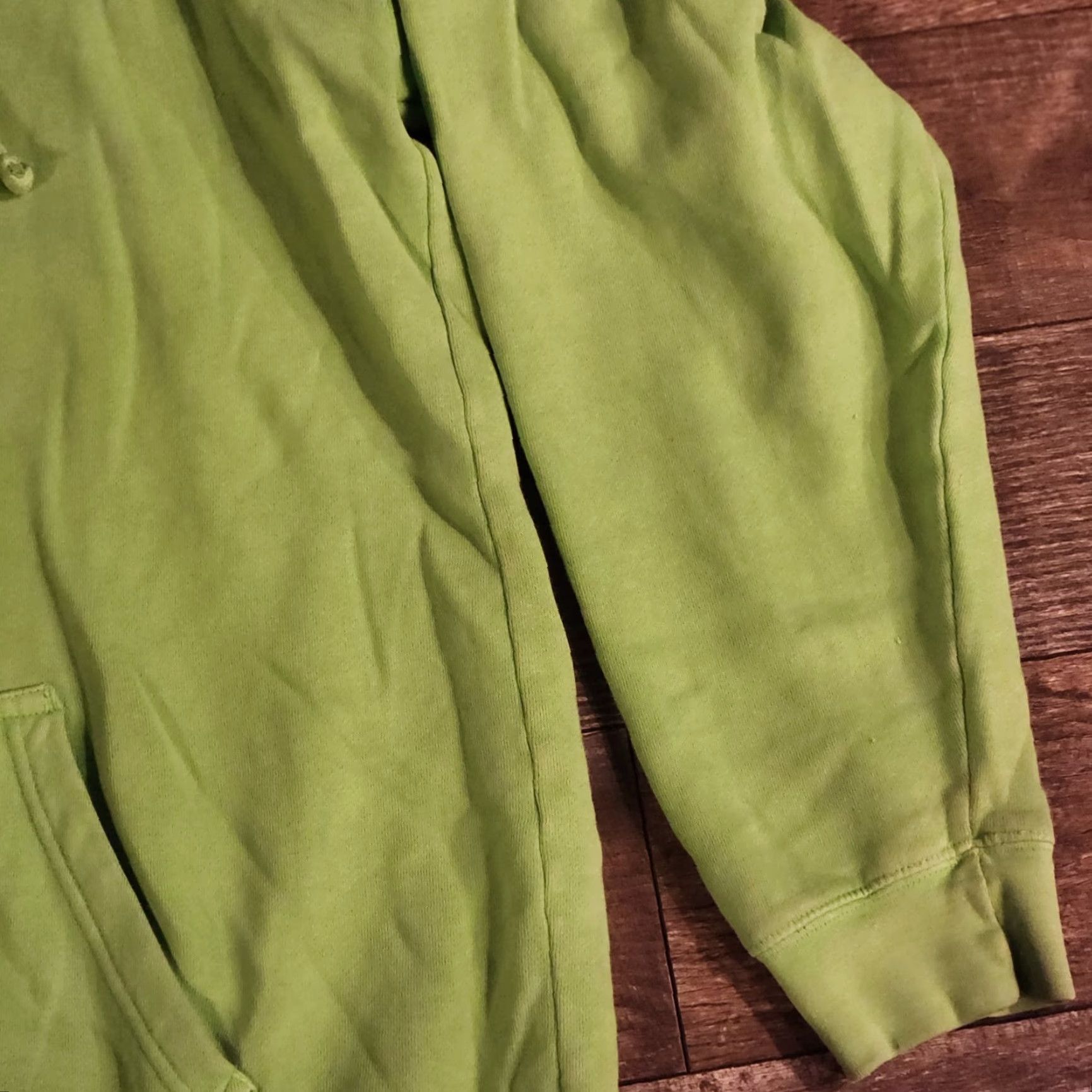 Vintage VINTAGE Billie Eilish World Tour Pullover Hoodie Sz XL Green Fleece Rare Mens Size XL / US 12-14 / IT 48-50 - 3 Thumbnail