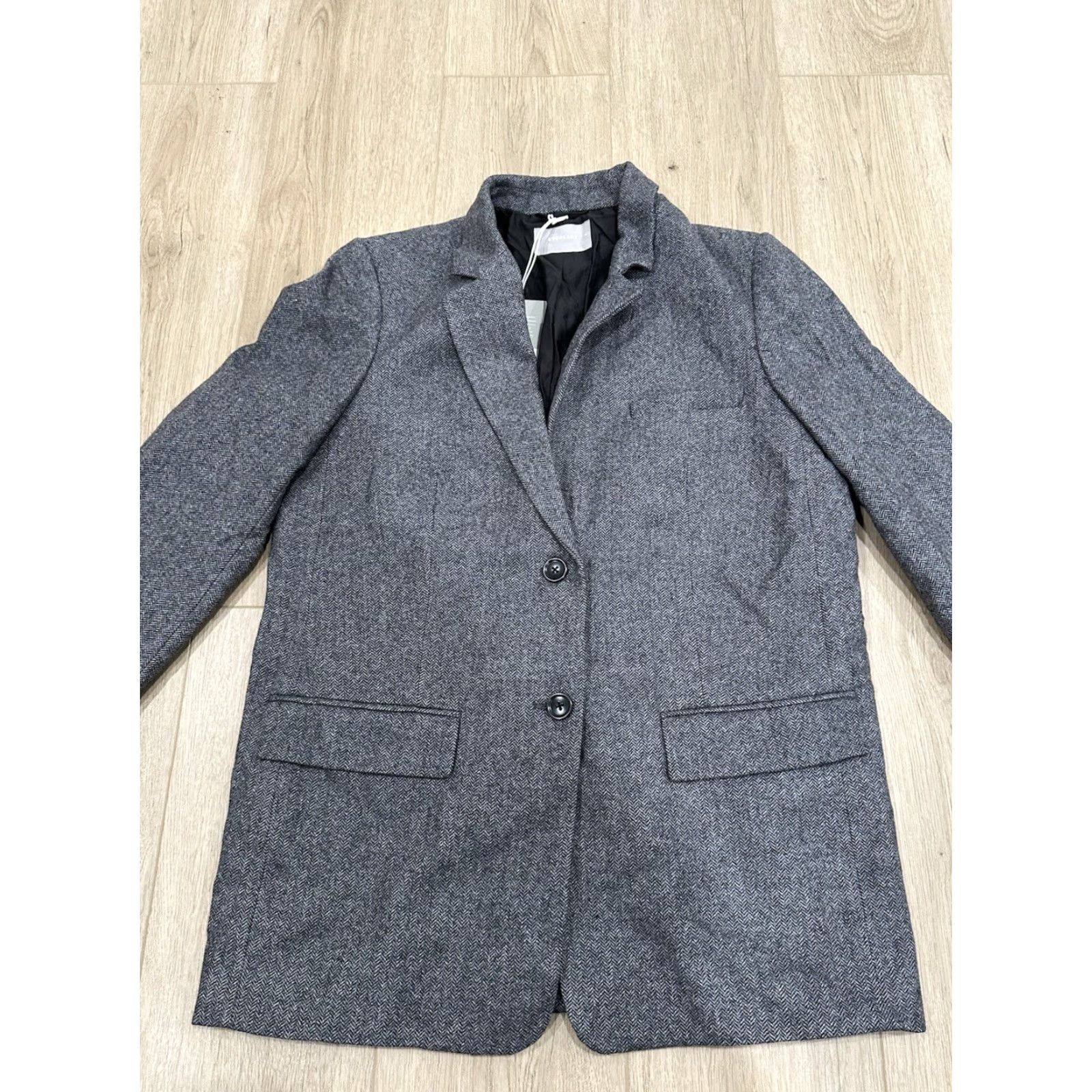 Everlane NWT Everlane Gray Herringbone The Oversized Single Breasted Blazer Wool Size 10 Women Jacket Blazer Size L / US 10 / IT 46 - 3 Thumbnail