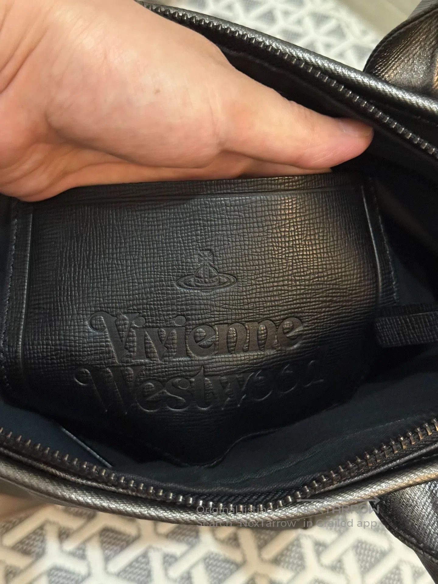 Vivienne Westwood Vivienne Westwood Saturn Unisex Crossbody Bag. Size ONE SIZE - 3 Thumbnail