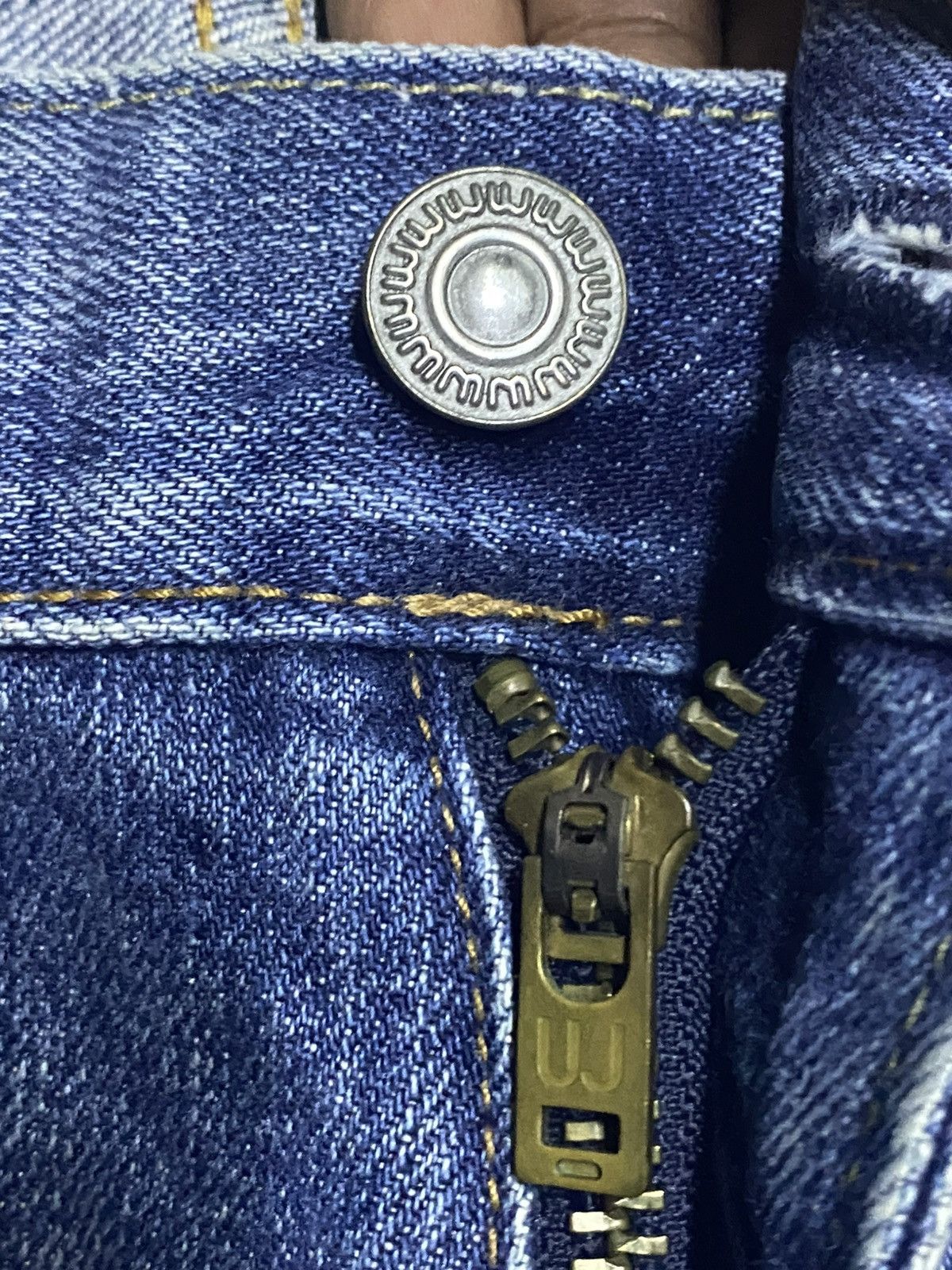Takashi Murakami × Uniqlo Vintage Uniqlo UJ Faded Wash Distressed Loose Jeans Size US 33 - 10 Thumbnail