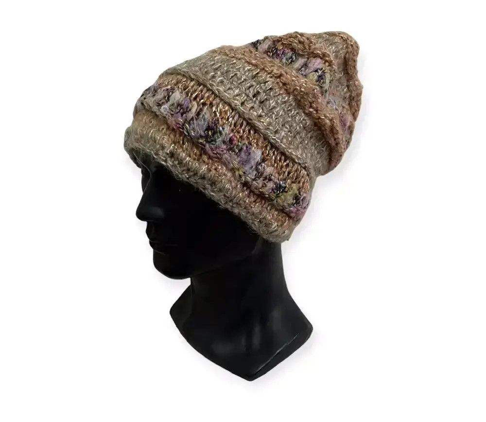 Rare Design Knit Beanie Hat