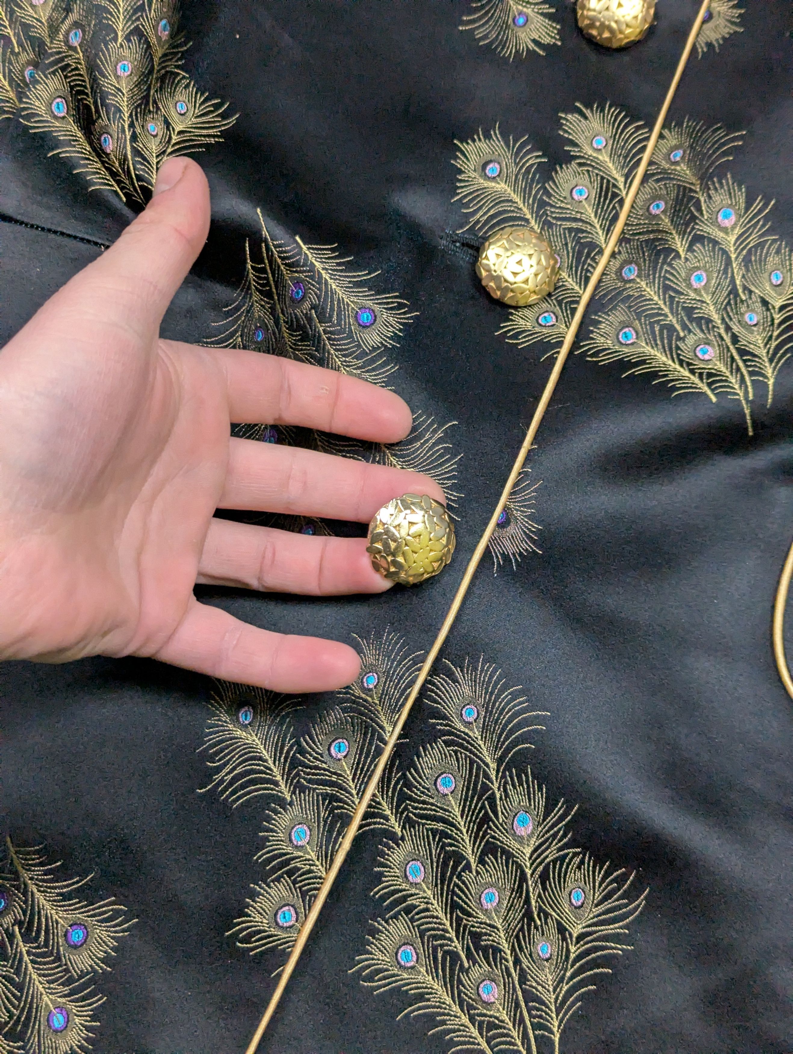 Vintage Vintage Satin Peacock Blazer Black Gold Handmade Size L Size L / US 10 / IT 46 - 12 Thumbnail
