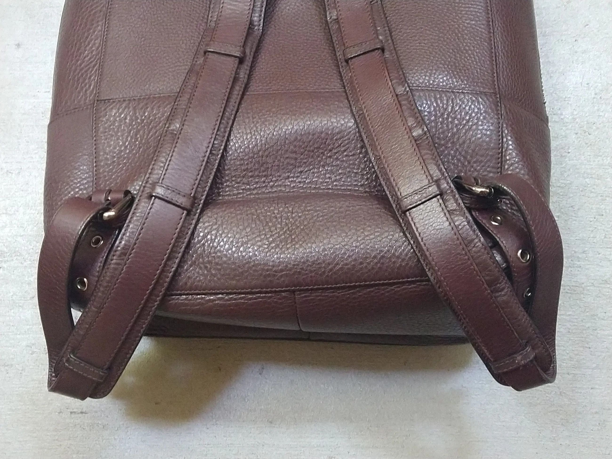 Christian Louboutin Christian Louboutin Aliosha Backpack Brown Pebbled Leather Size ONE SIZE - 18 Thumbnail