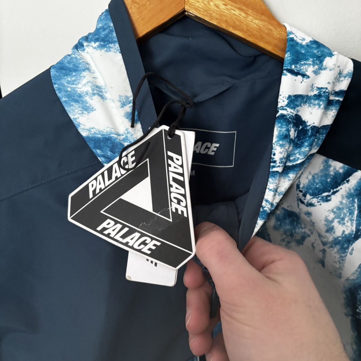 Palace Deadstock Palace 2016 Madara Shell Top Navy Jacket Size US M / EU 48-50 / 2 - 2 Thumbnail