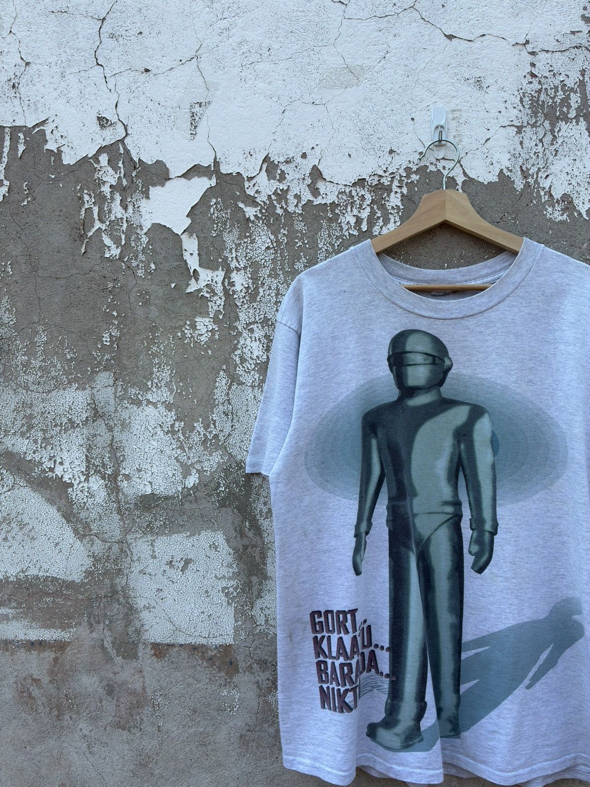 Vintage Vintage 1995 The Day the Earth Stood Still Promo Movie Tee Size US L / EU 52-54 / 3 - 1 Thumbnail