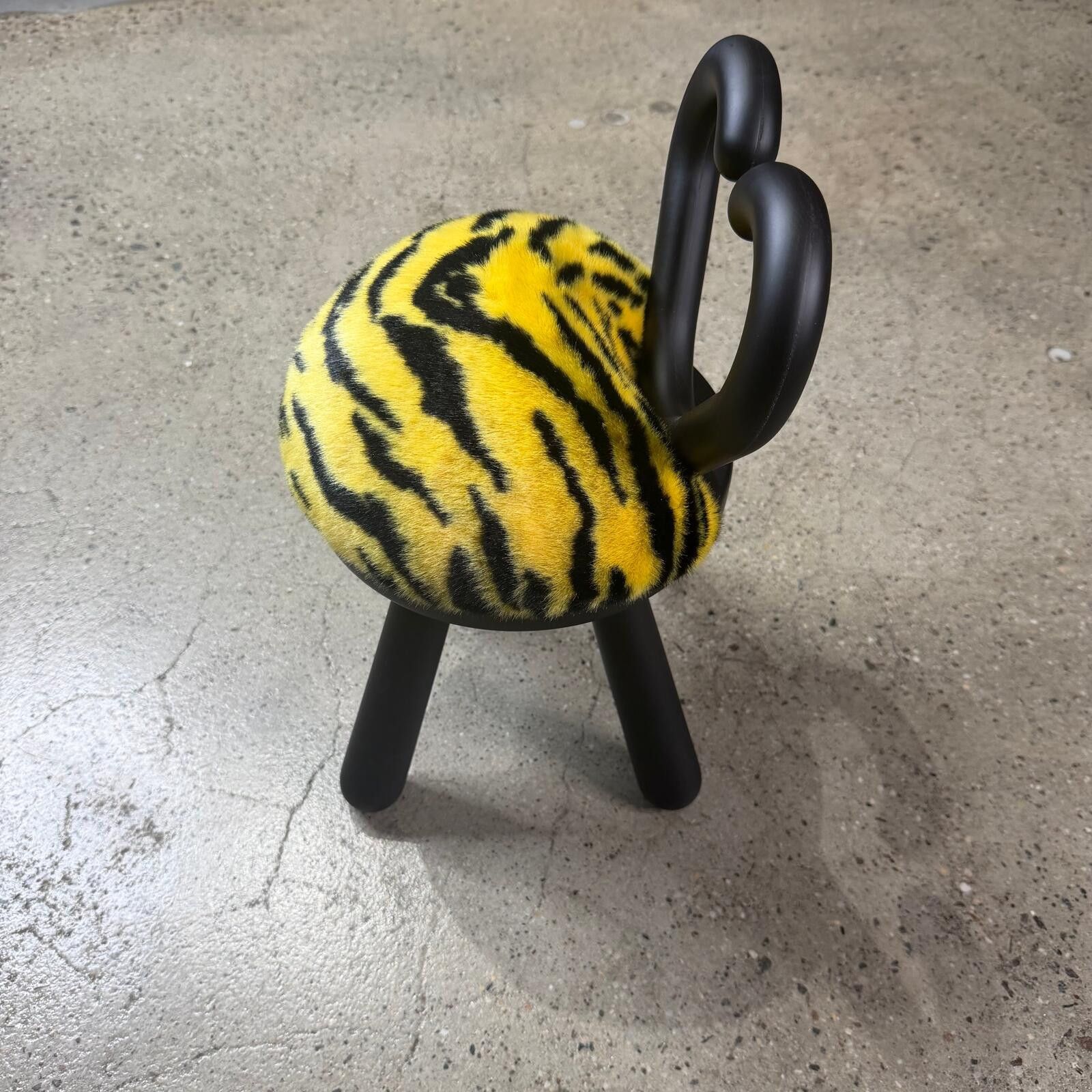 Saint Laurent Paris Saint Laurent x EO Tiger Print Fur Mini Chair Size ONE SIZE - 2 Thumbnail