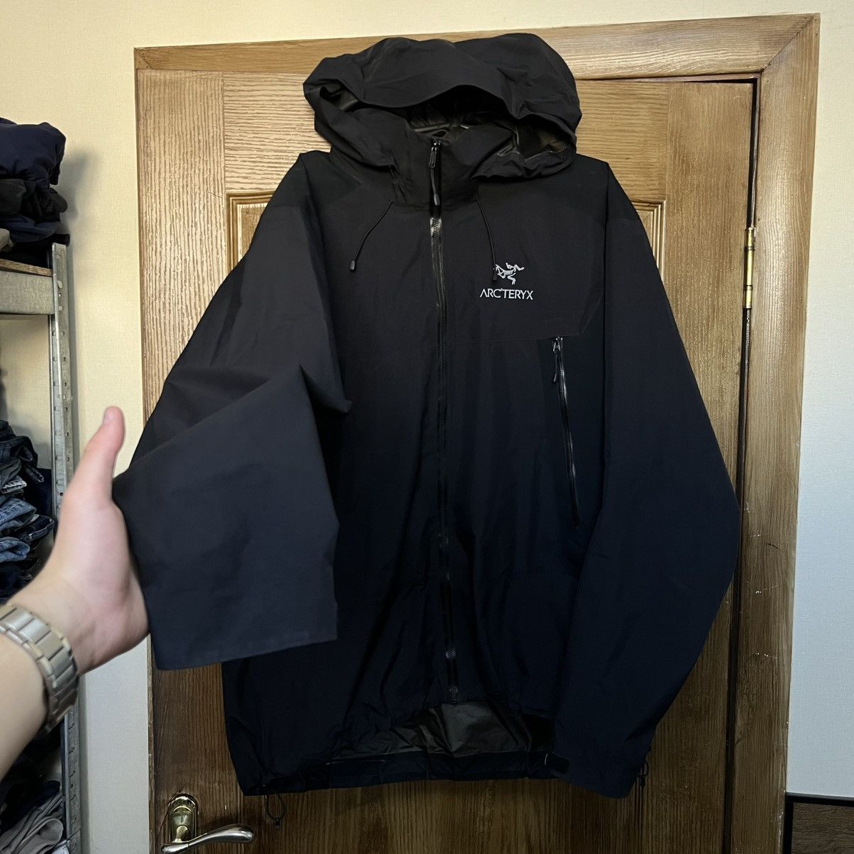 Arc'teryx Men's Arcteryx Beta Gore-Tex Jacket Size US XXL / EU 58 / 5 - 2 Thumbnail