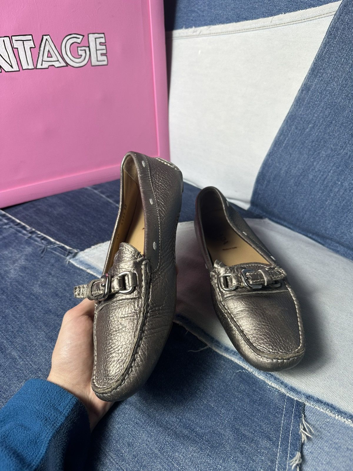 Prada Prada Leather Flats Loafers Logo Buckle Shoes Vintage Size US 8 / IT 38 - 9 Thumbnail