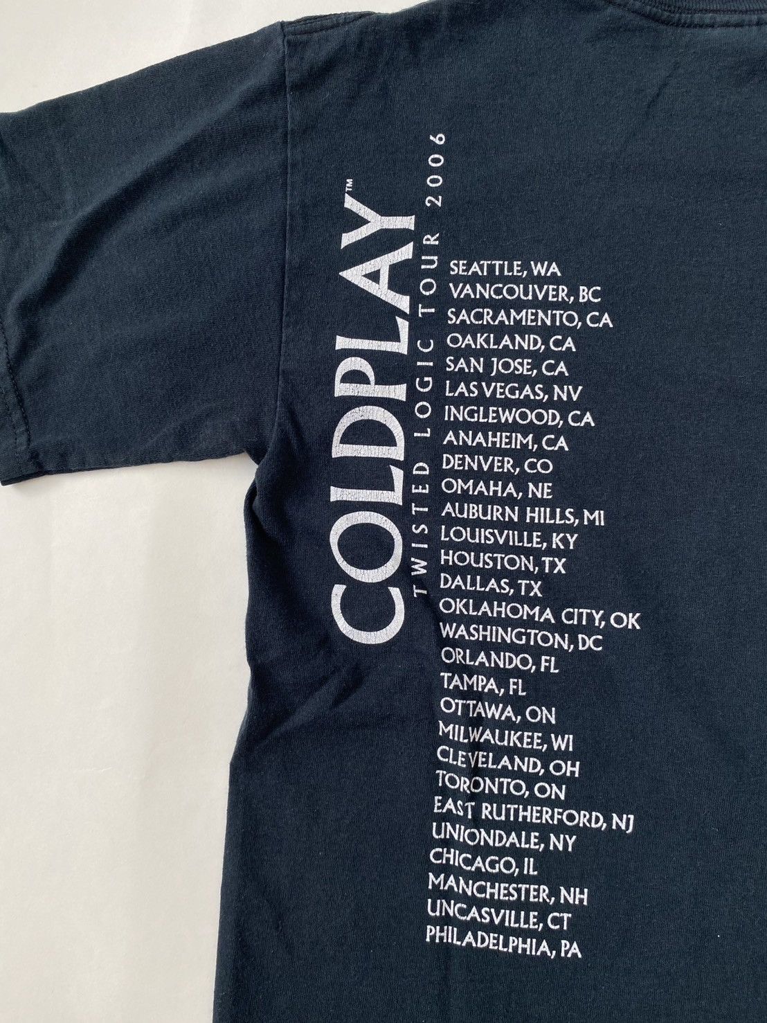 Band Tees RARE Vintage Y2K Coldplay Tour Promo Tee Size US S / EU 44-46 / 1 - 5 Thumbnail