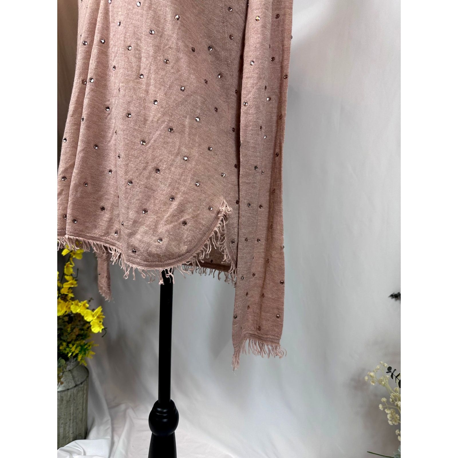 Zadig & Voltaire Zadig & Voltaire Riviera Rhinestone Cashmere Sweater Blush M Size M / US 6-8 / IT 42-44 - 14 Thumbnail