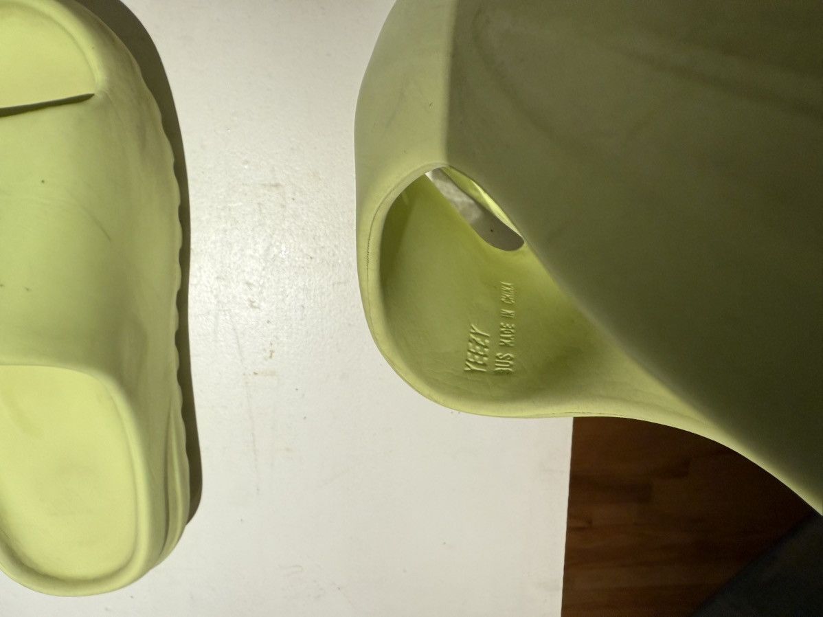 Yeezy Yeezy Slide Glow Green Size US 8 / EU 41 - 6 Thumbnail