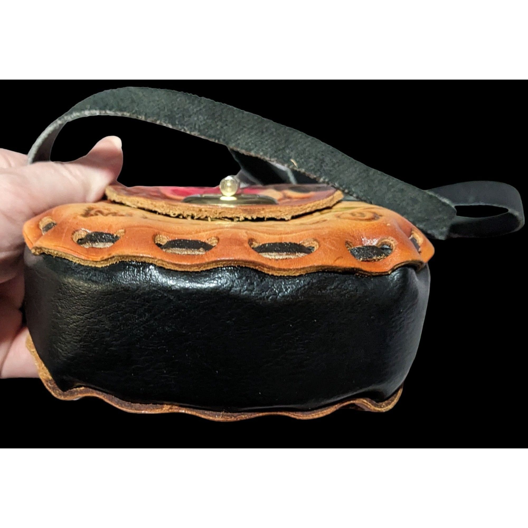 Other Vintage Hand Tooled Mexican Floral Leather Bag Size ONE SIZE - 4 Thumbnail