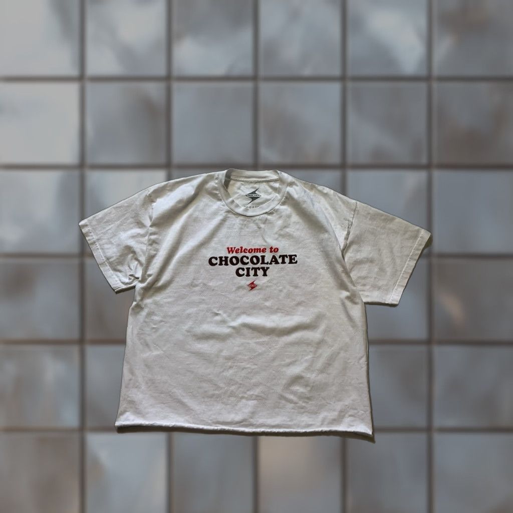 CHOCOOLATE VINTAGE Commonwealth Star Trak Welcome To Chocolate City White Graphic S/S T-Shirt 2XL Size US XXL / EU 58 / 5 - 1 Thumbnail