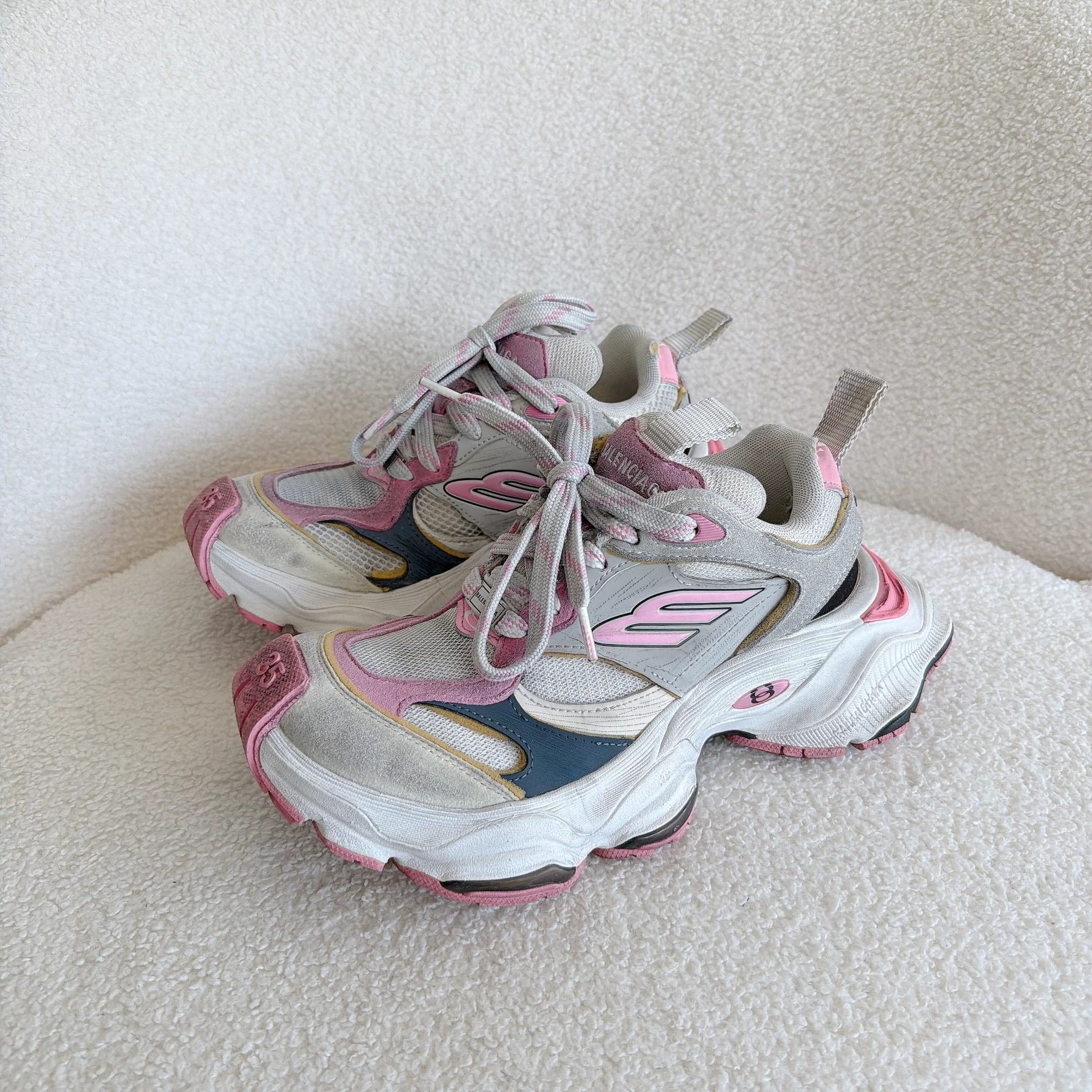 Balenciaga Balenciaga Pink Cargo Mesh Sneakers 35 Size US 5 / IT 35 - 1 Thumbnail