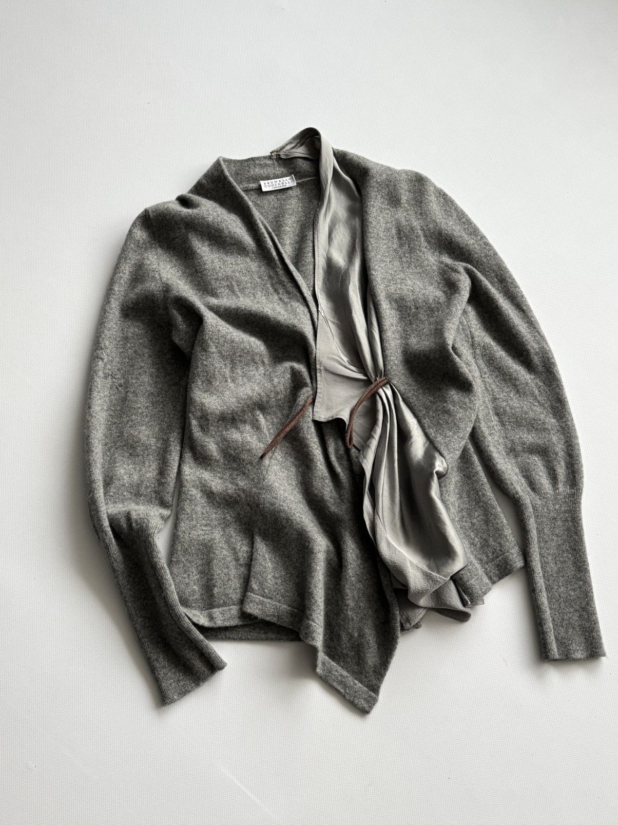 Brunello Cucinelli Brunello Cucinelli Women's Gray Cashmere Cardigan Size S / US 4 / IT 40 - 1 Thumbnail